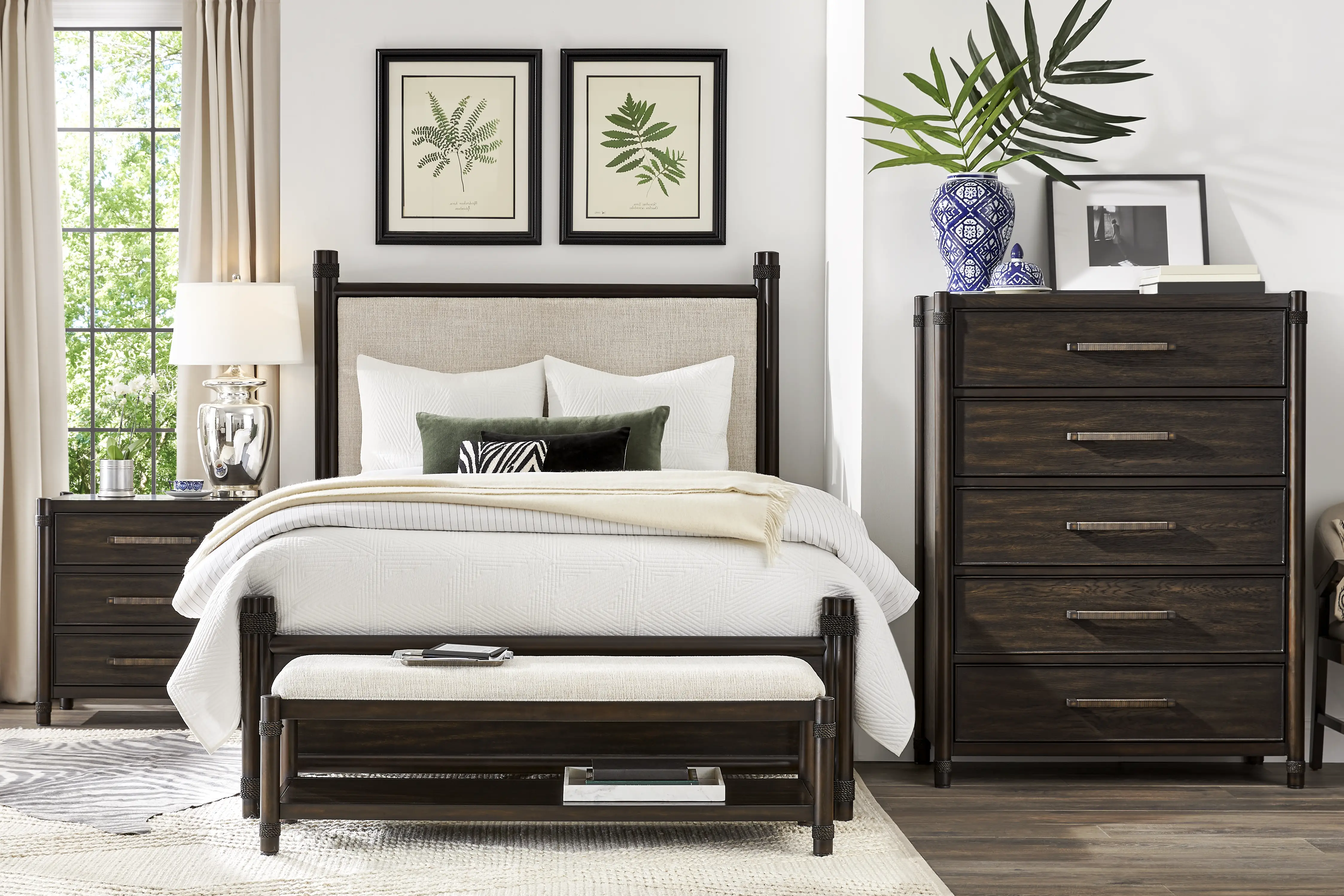 Vineyard Estates Brown 5 Pc King Upholstered Bedroom - Thumbnail - Image 1