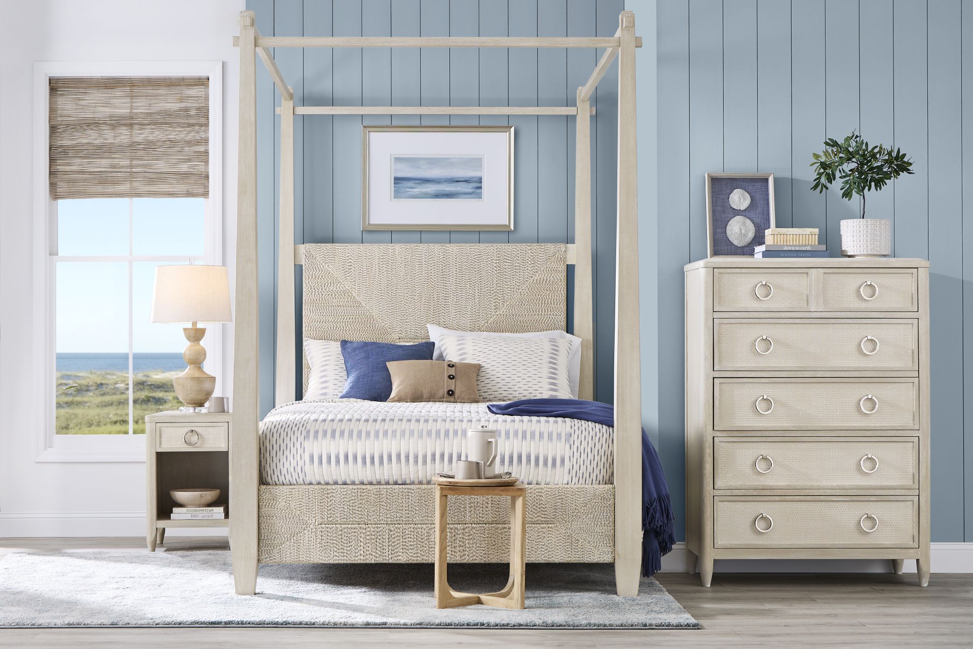 Maldive White 5 Pc Queen Poster Bedroom - Image 1