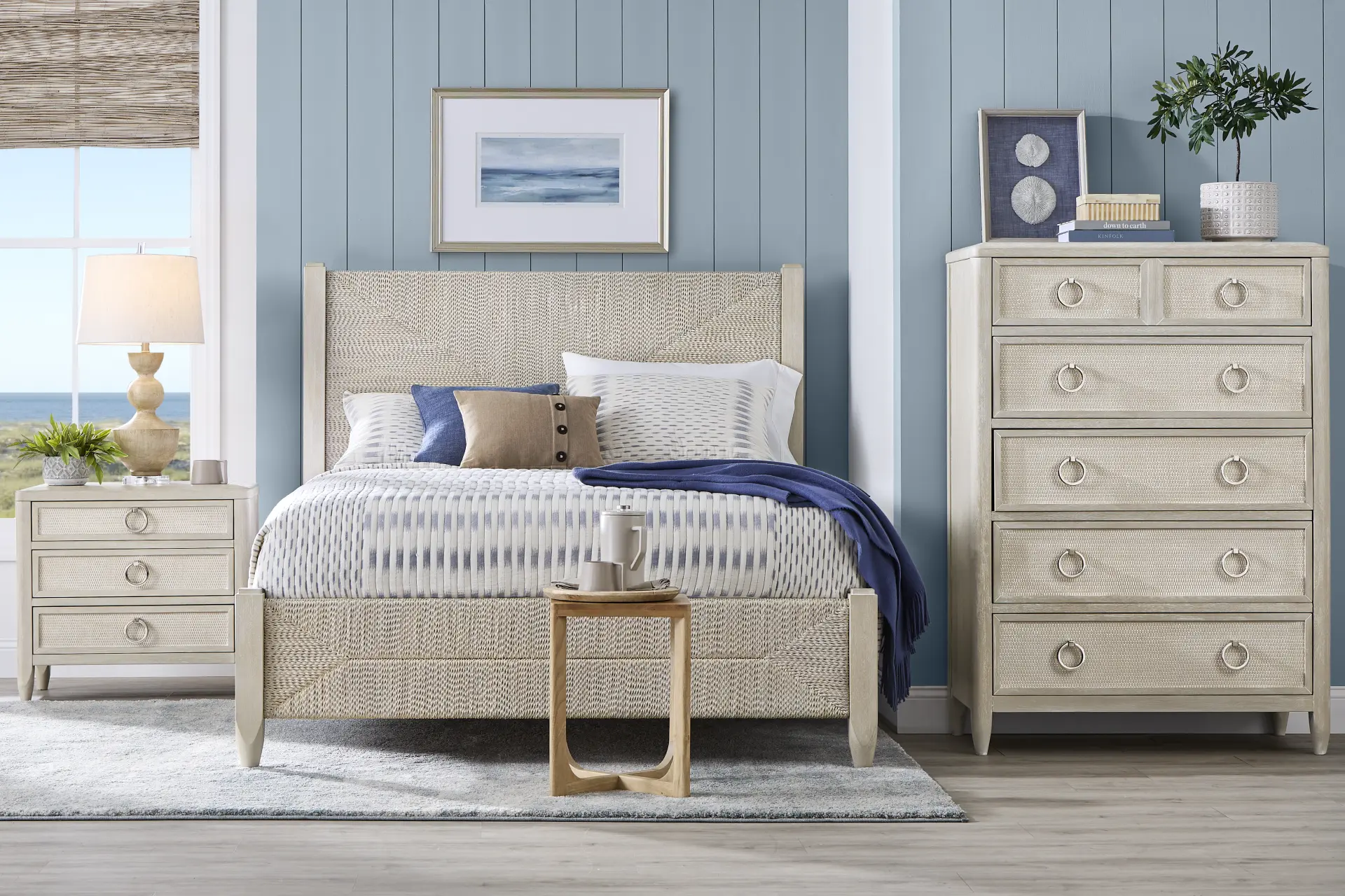 Maldive White 5 Pc Queen Panel Bedroom