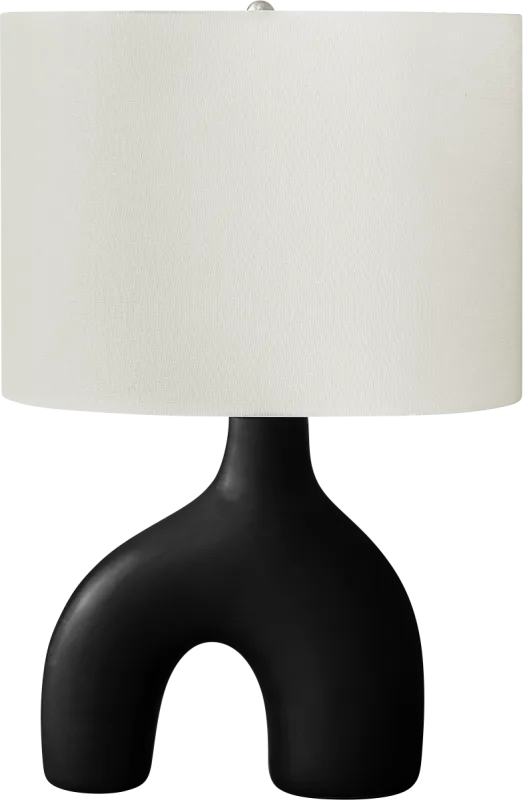 Madola Island Black Lamp