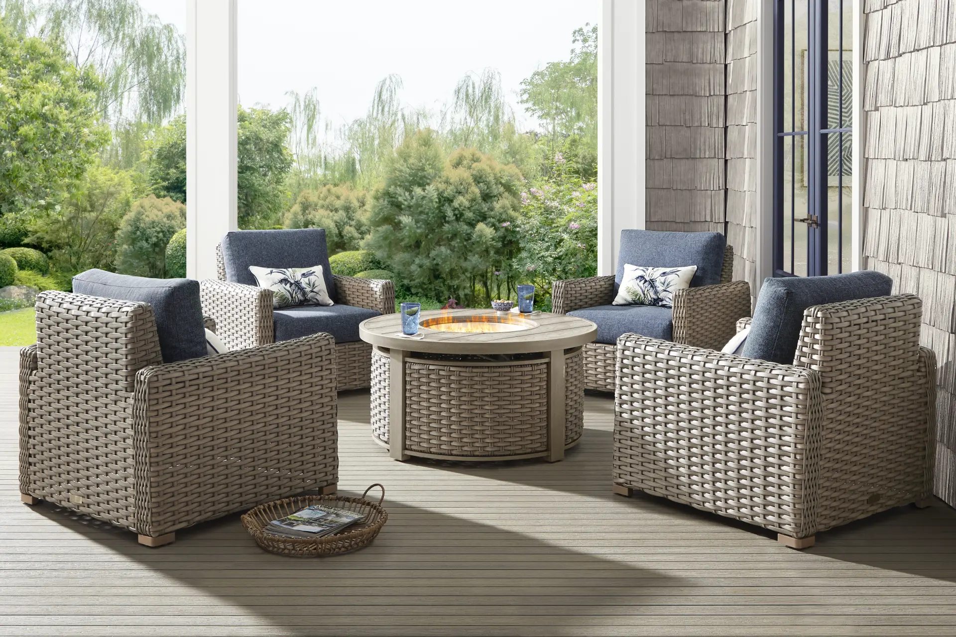 Siesta Key Driftwood Finish 5 Pc Outdoor Fire Pit Chat Set with Ink Cushions