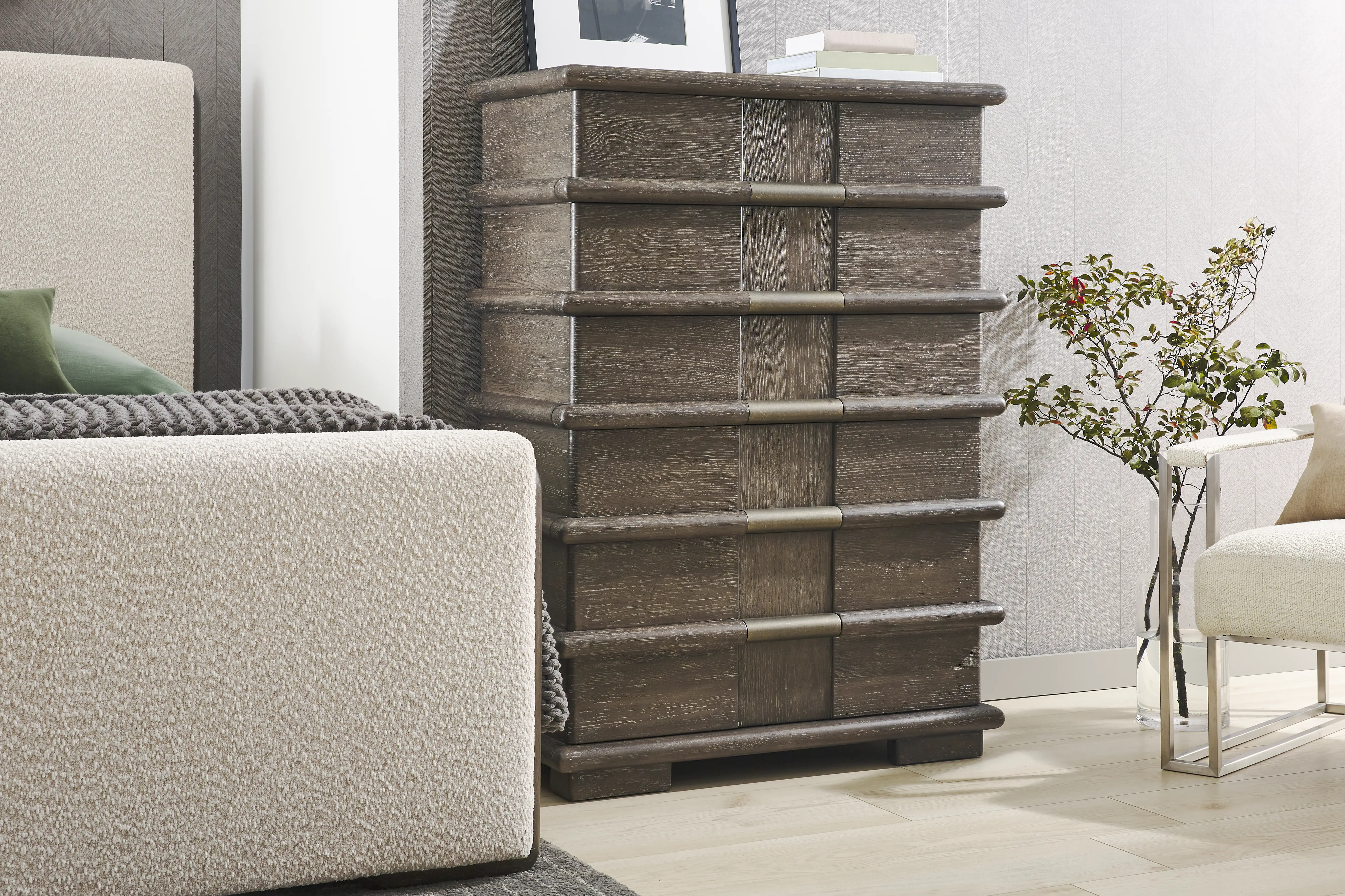 Moreno Brown Chest - Thumbnail - Image 2