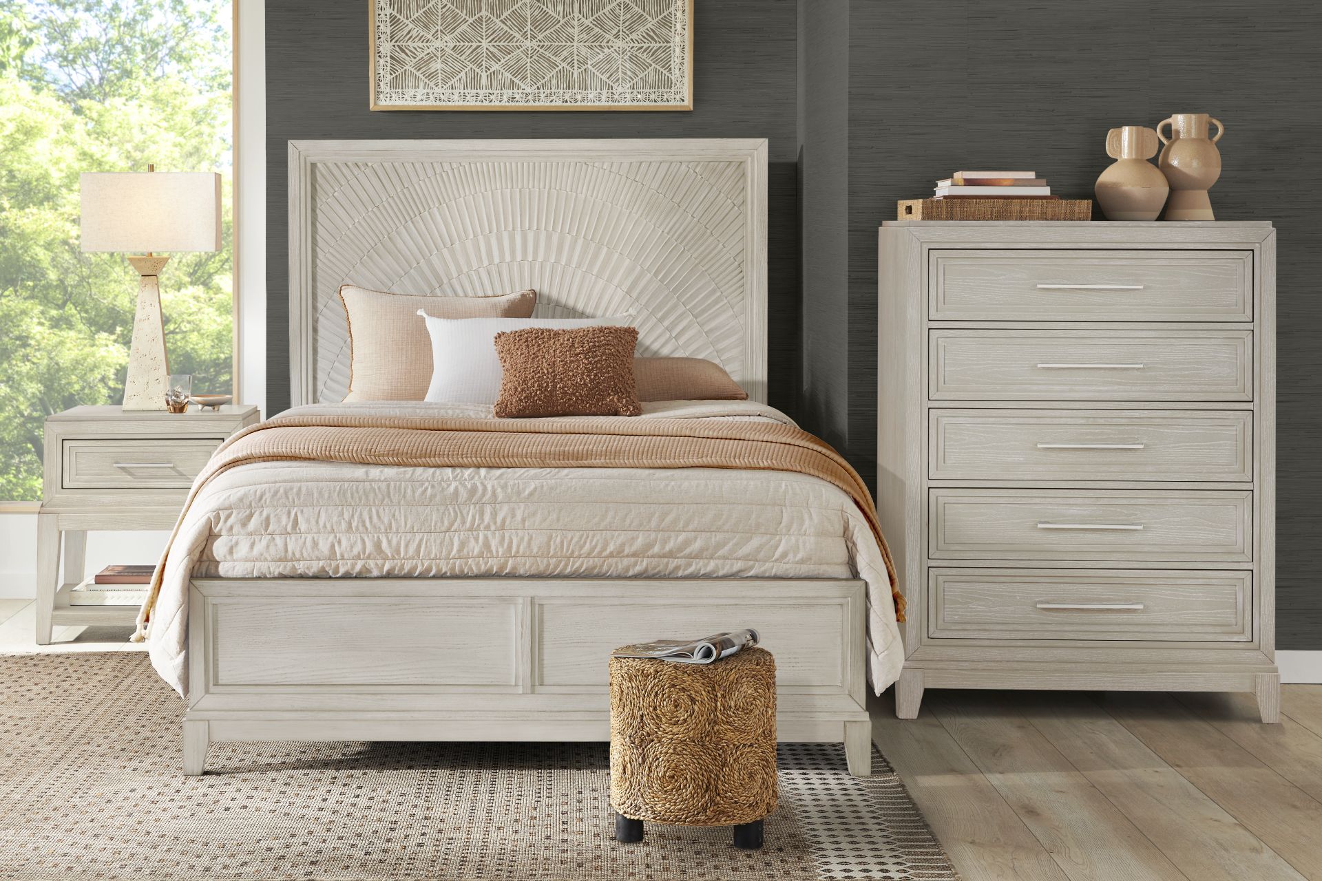 Sunside Way Sand 5 Pc Queen Bedroom - Image 1