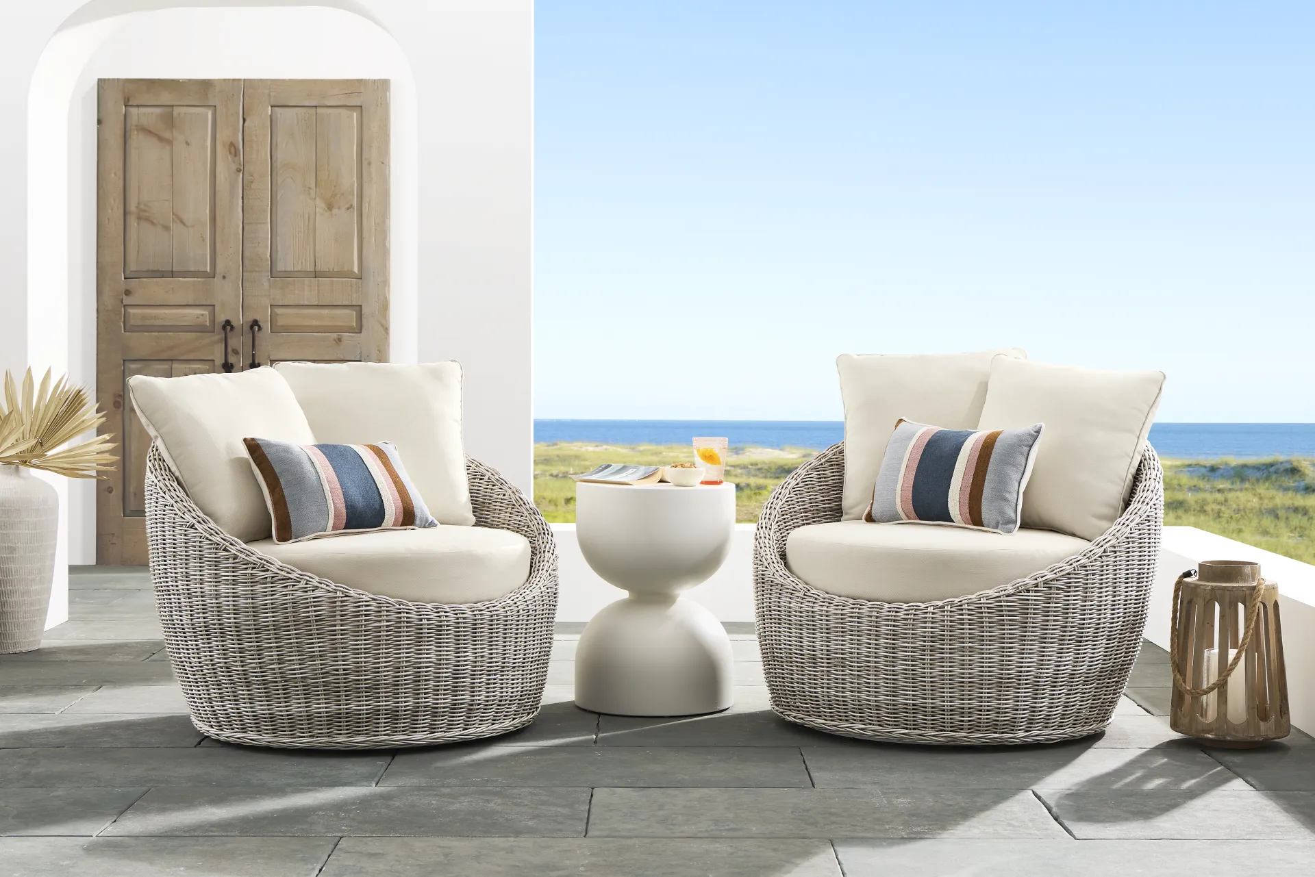 Maraluna Gray 2 Pc Outdoor Swivel Chat Set - Image 1