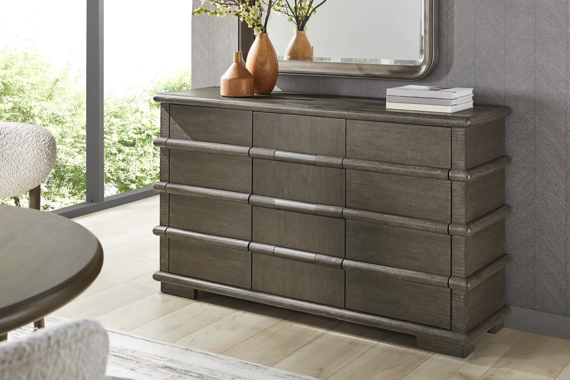 Moreno Brown Server - Image 2