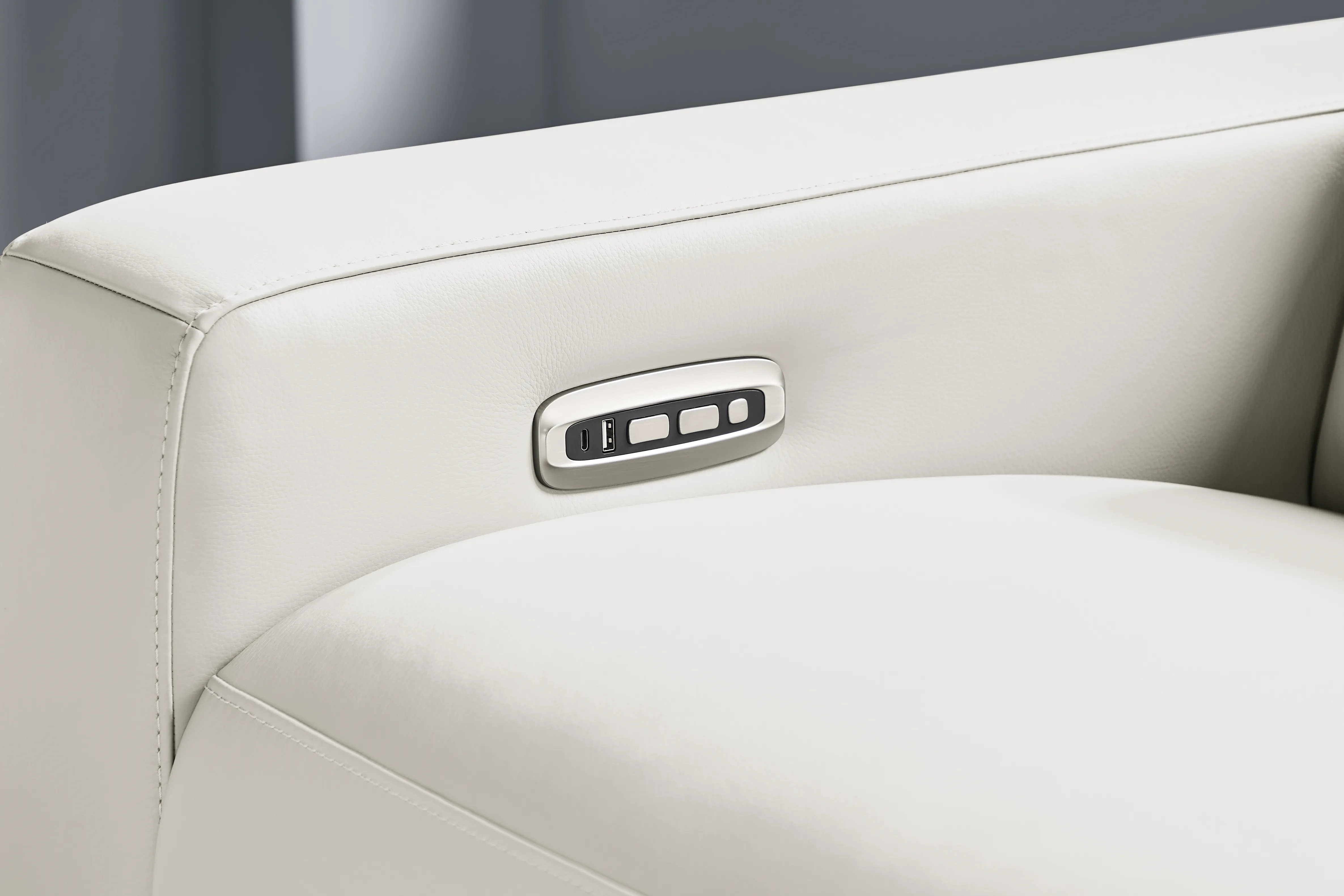 Amalfi White Leather Dual Power Recliner - Image 7