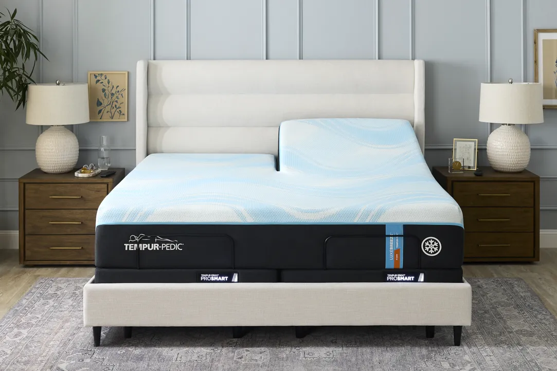 Tempur-Pedic LuxeBreeze 2.0 Firm Split Head King Mattress - Image 4