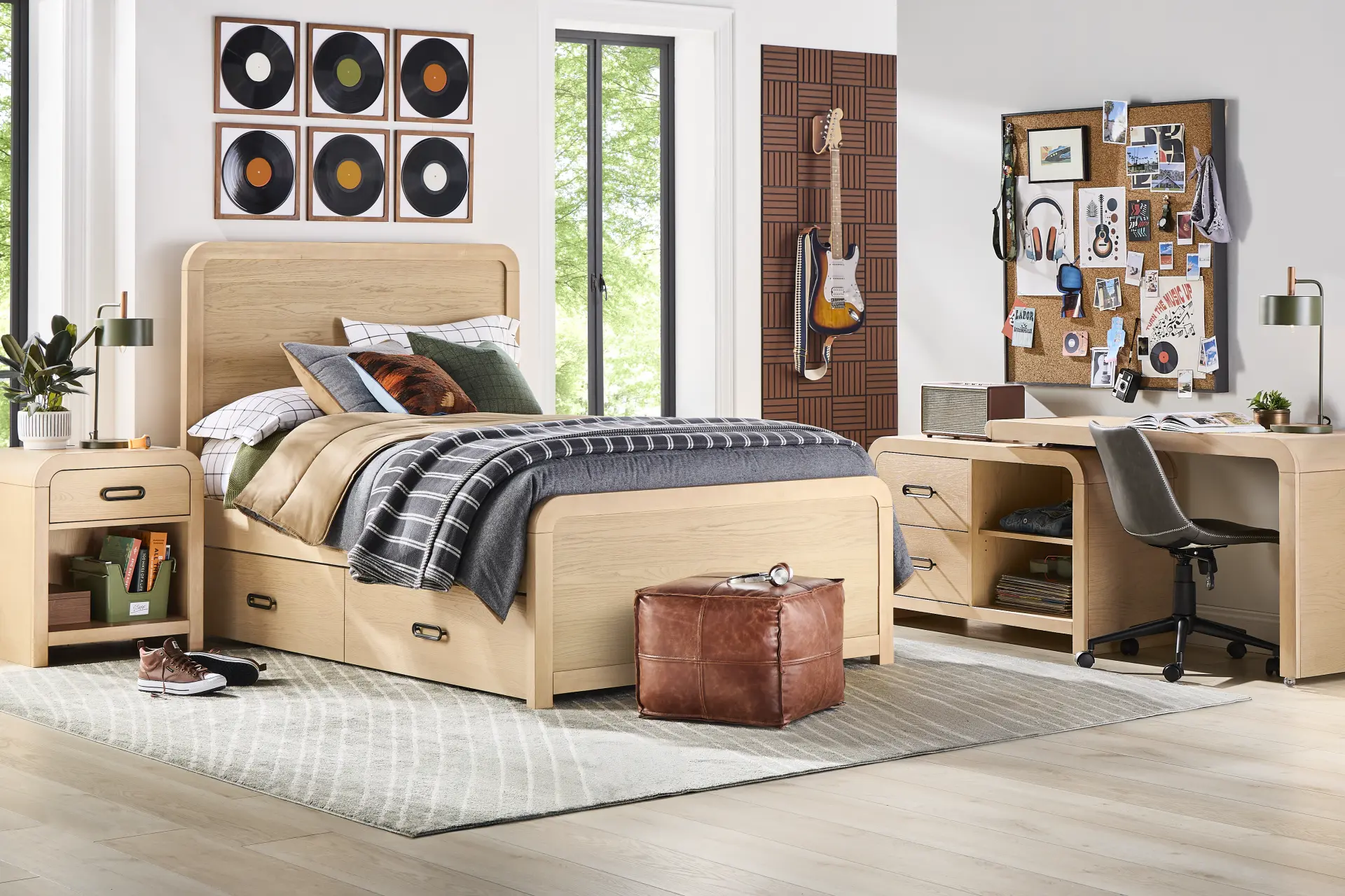 Kids Hidden Hills Light Oak Full Panel Bedroom