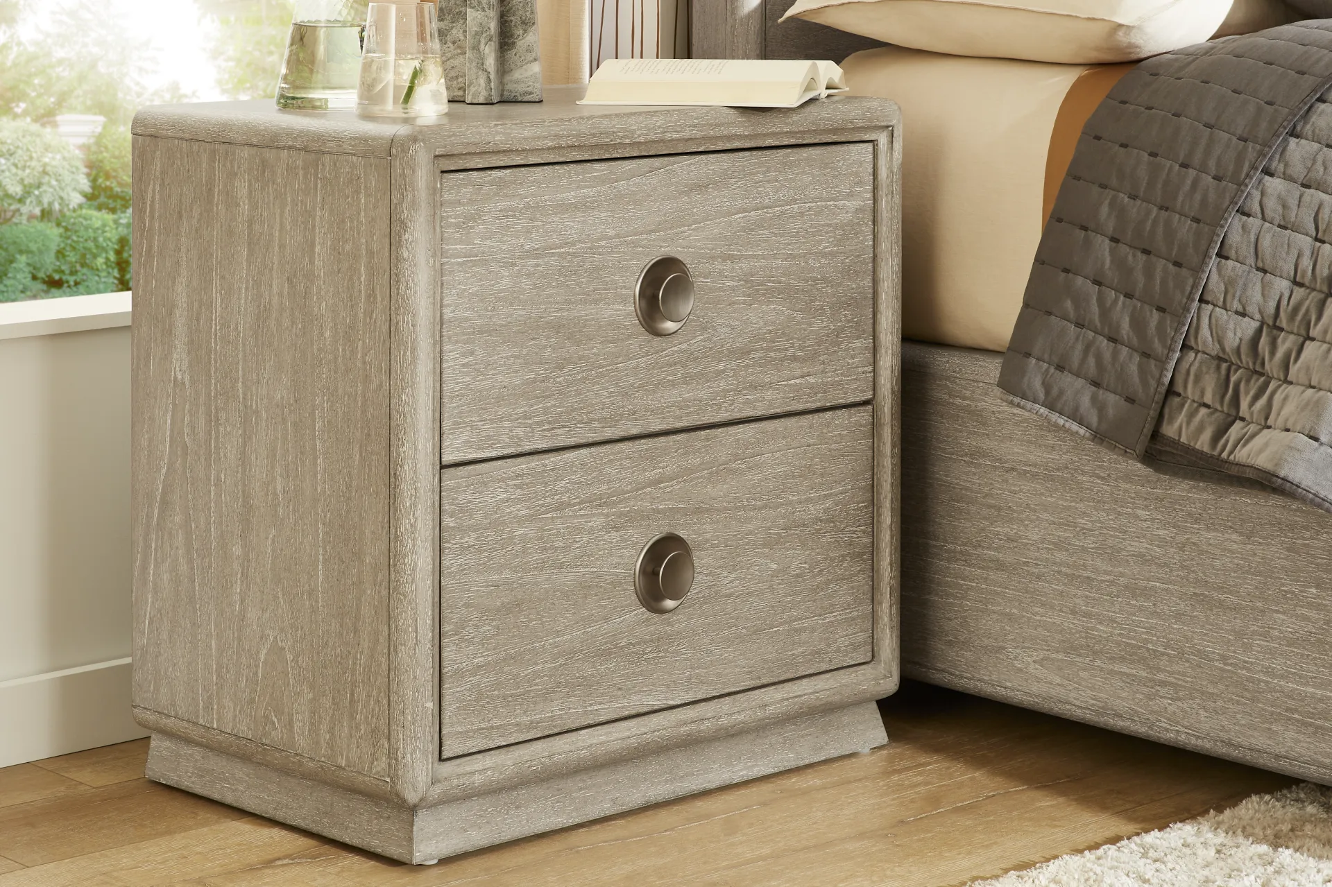 Santa Clarita Light Gray Nightstand - Image 4