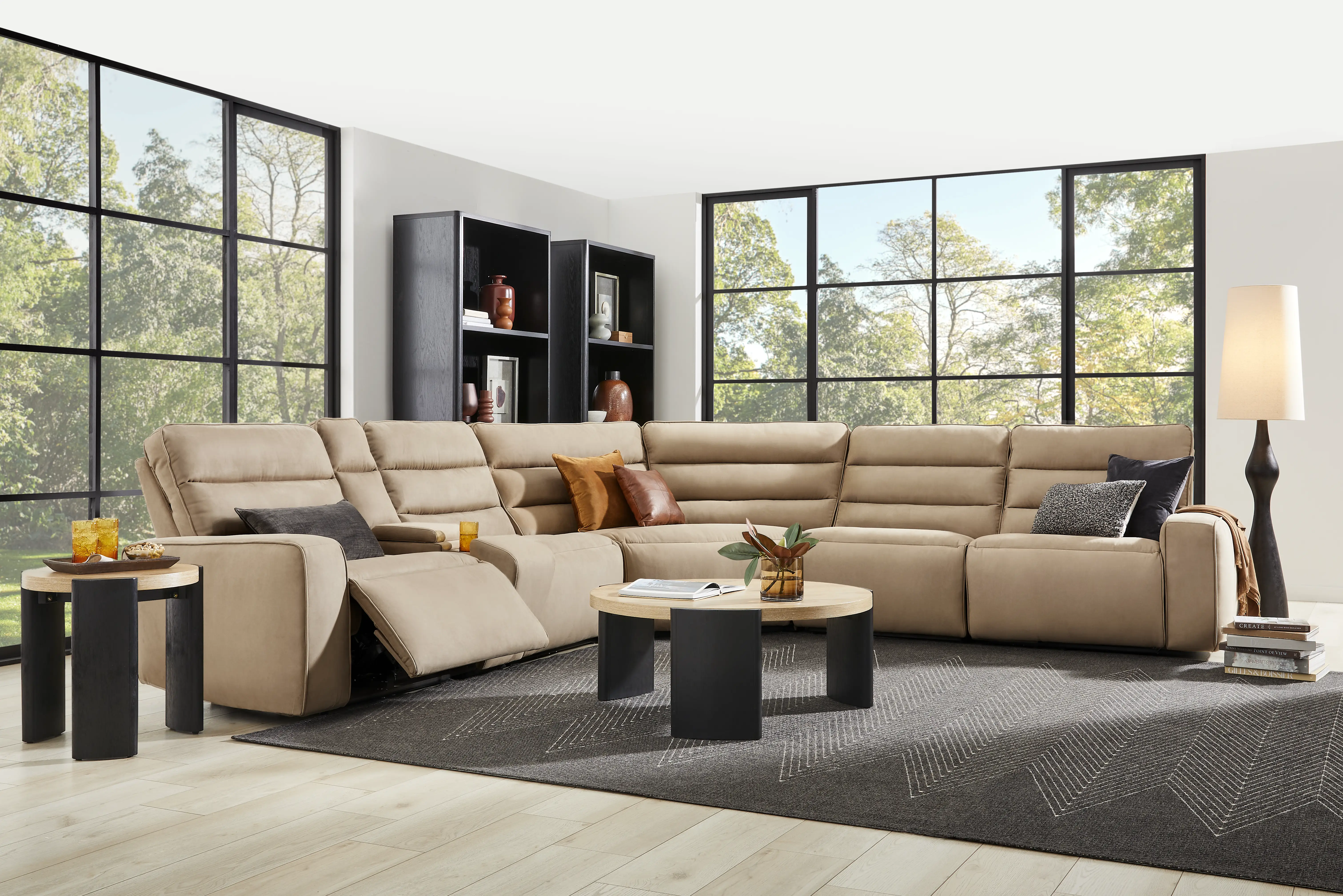 Del Mar Sand 6 Pc Dual Power Sectional - Thumbnail - Image 2