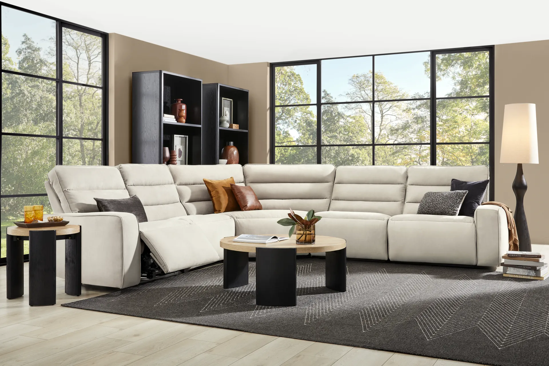 Del Mar Ivory 5 Pc Dual Power Sectional - Image 1