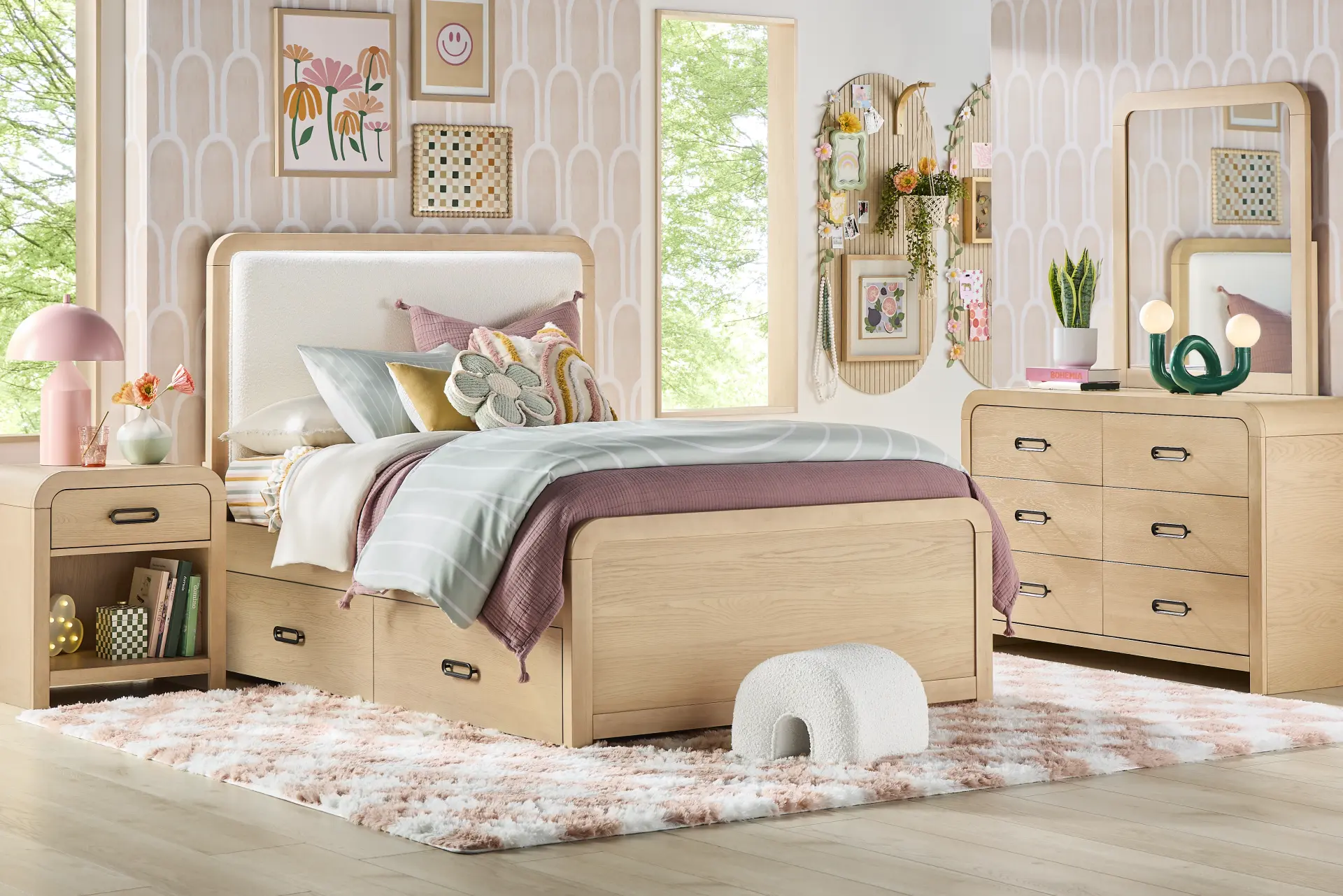 Kids Hidden Hills Light Oak Full Upholstered Panel Bedroom