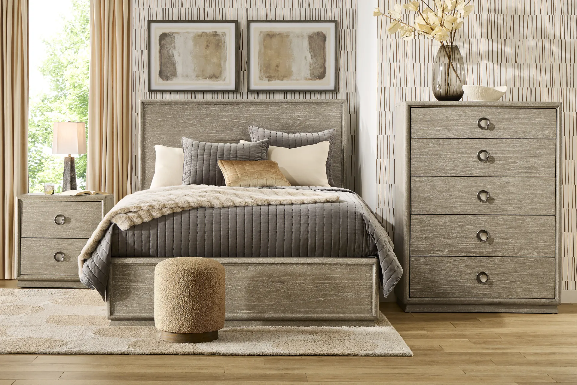 Santa Clarita Light Gray 5 Pc King Panel Bedroom - Image 1