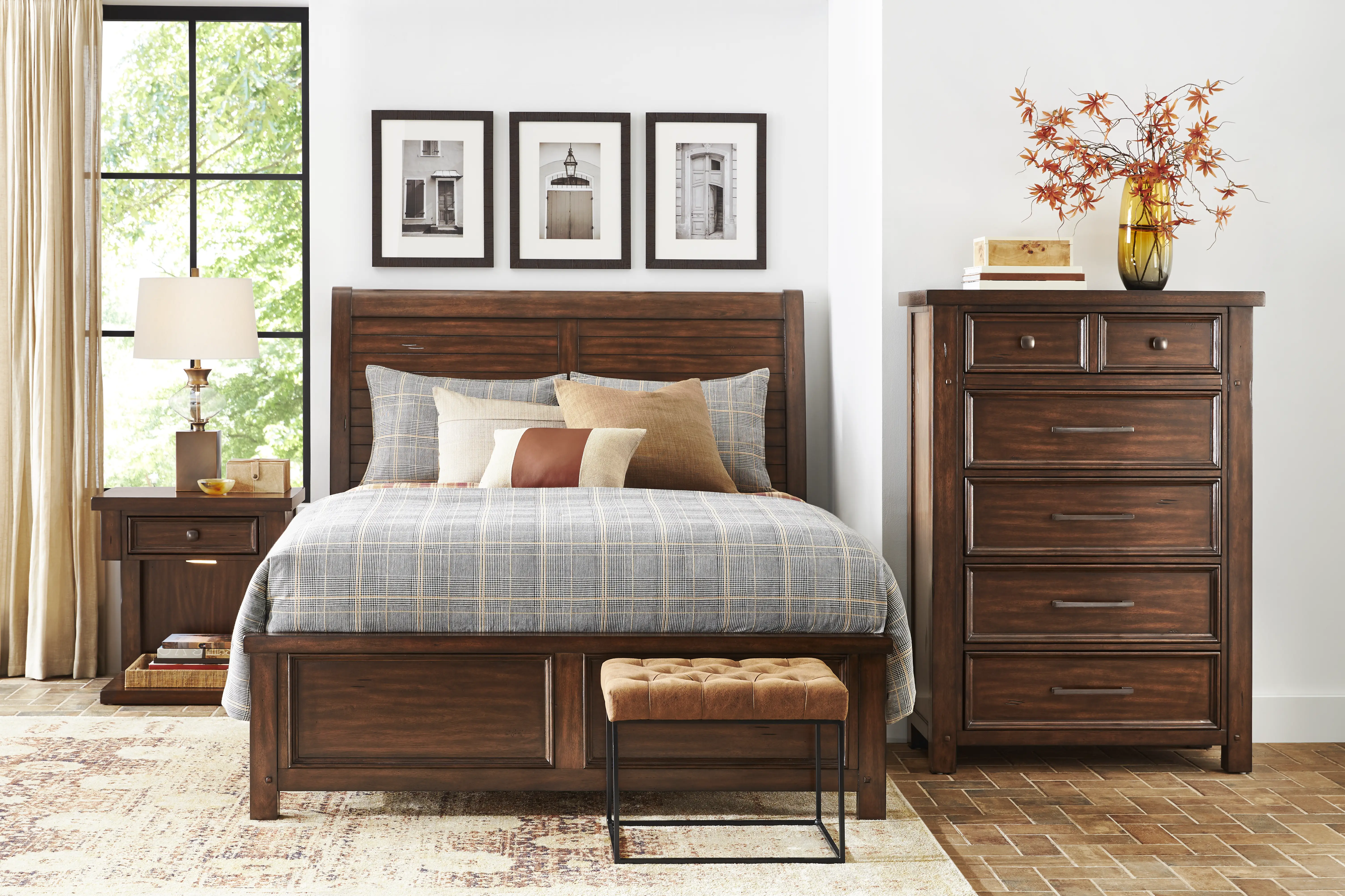 Emberton Dark Brown 5 Pc Queen Sleigh Bedroom - Thumbnail - Image 1