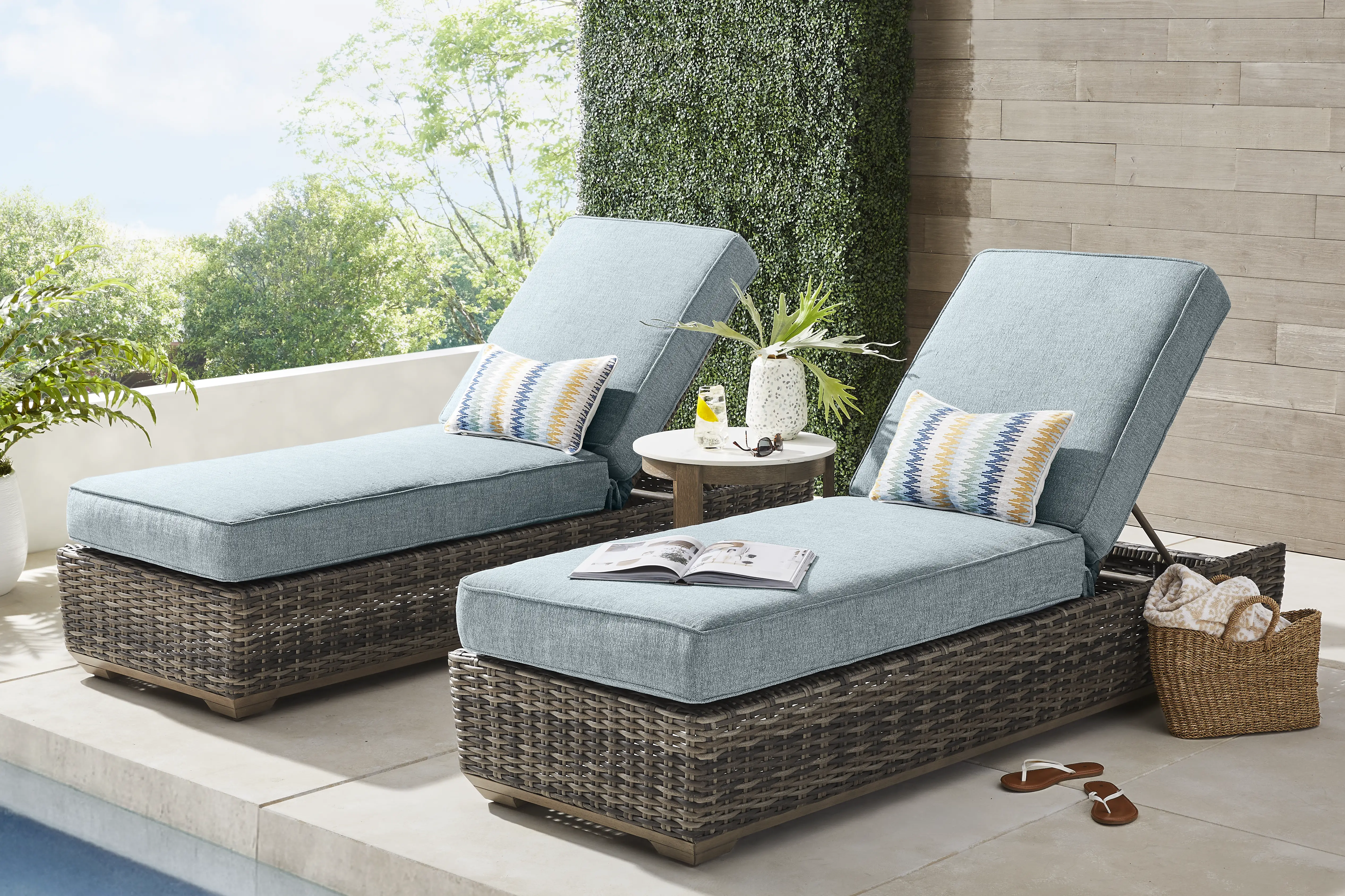 Montecello Gray Outdoor Chaise with Azure Cushions, Set of 2 - Thumbnail - Image 2