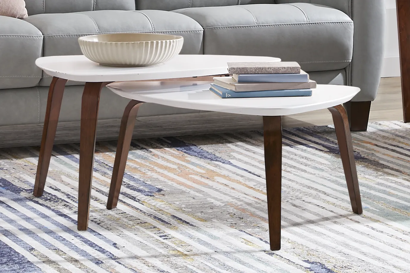 Melodina White 2 Pc Nesting Cocktail Table - Image 3