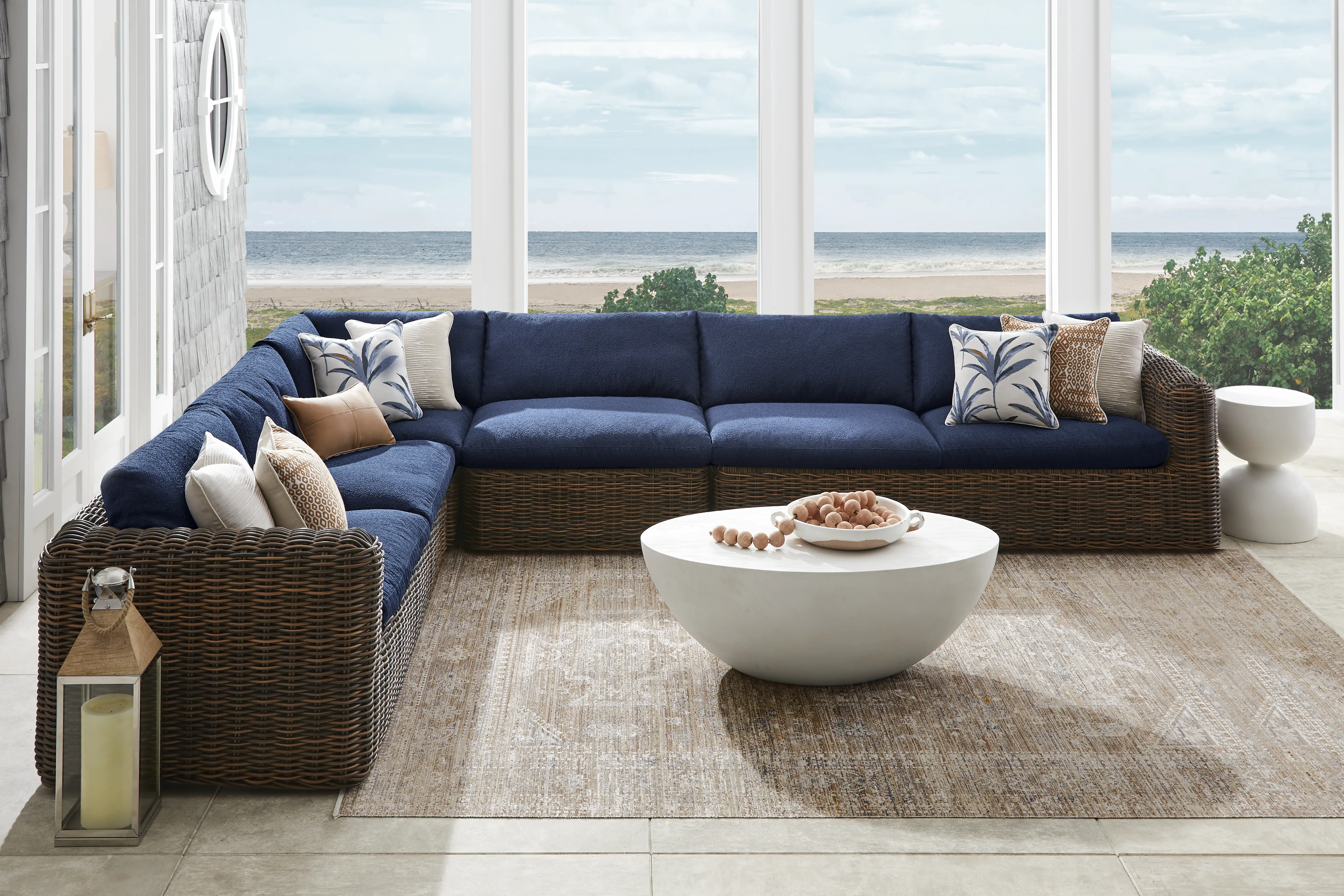 Plume Brown 4 Pc Outdoor Sectional with Navy Cushions - Thumbnail - Image 2