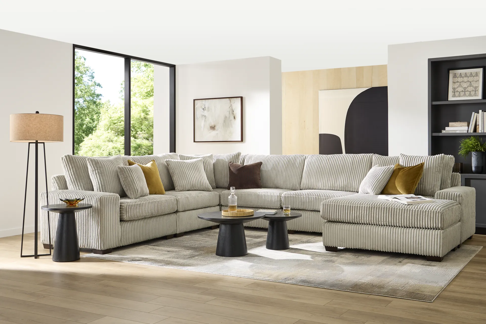 Lexford Park Gray 6 Pc Sectional - Image 1