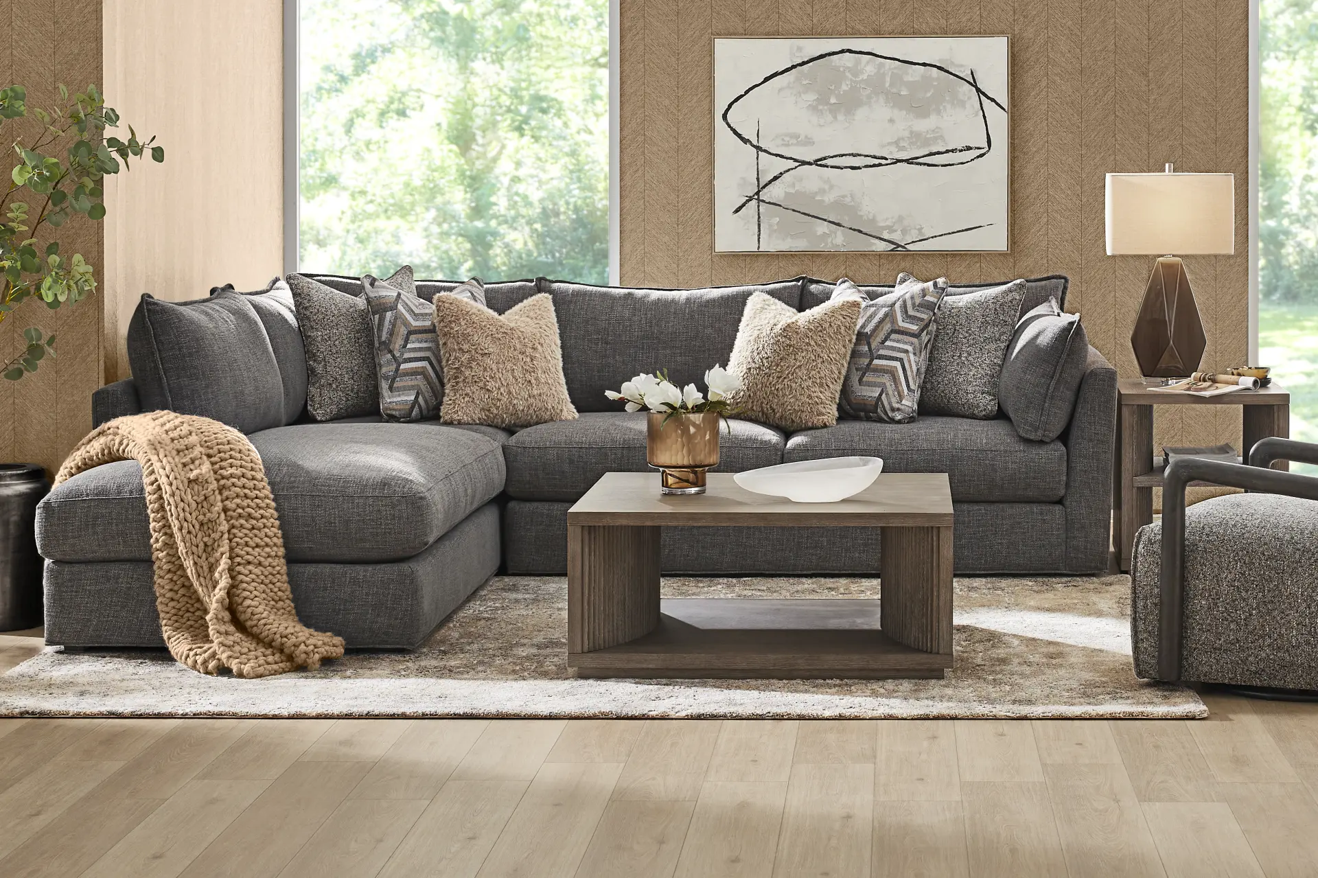 Ellington Black 2 Pc Sectional