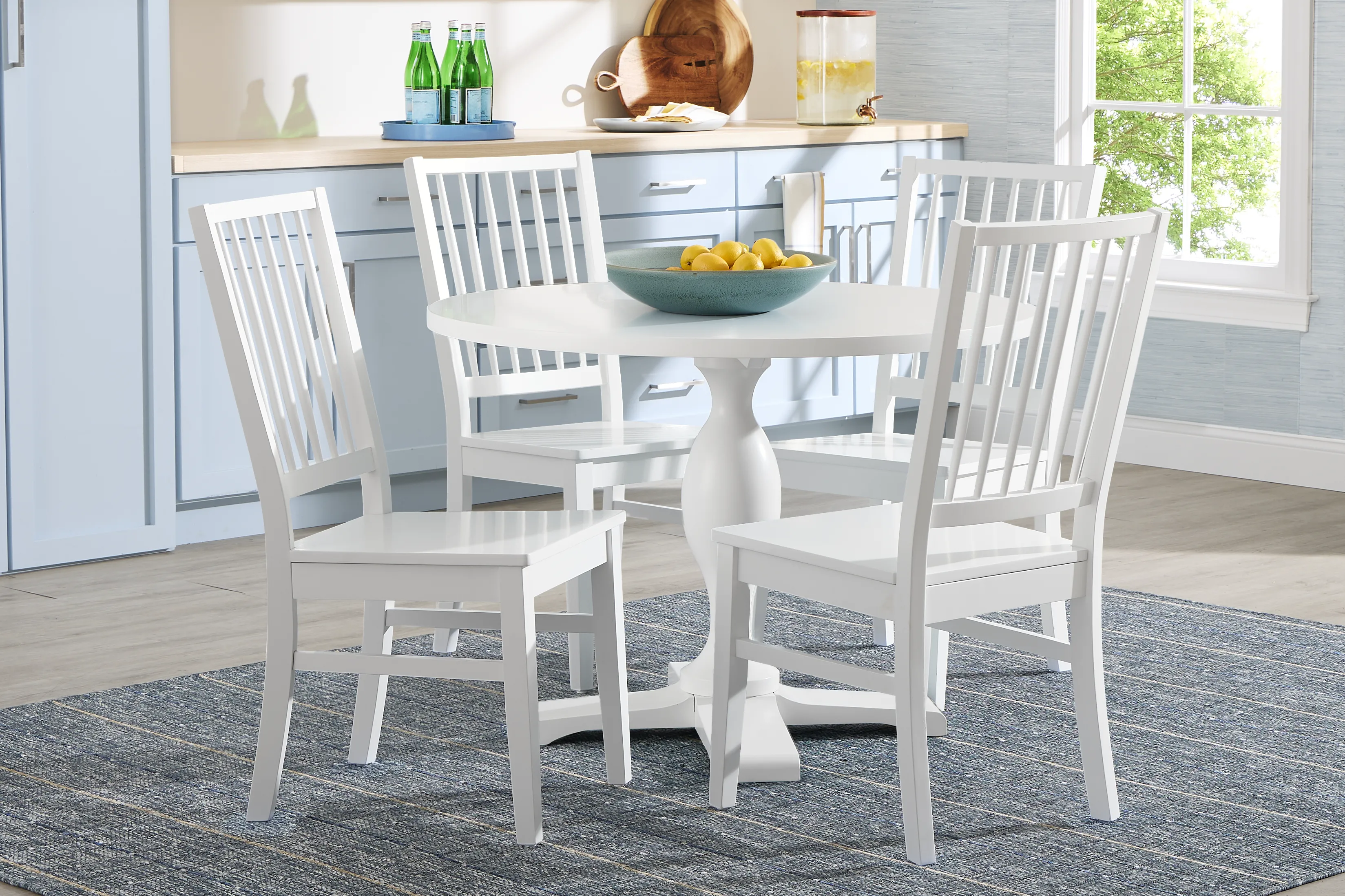 Venice Gardens White Round Dining Table - Image 2