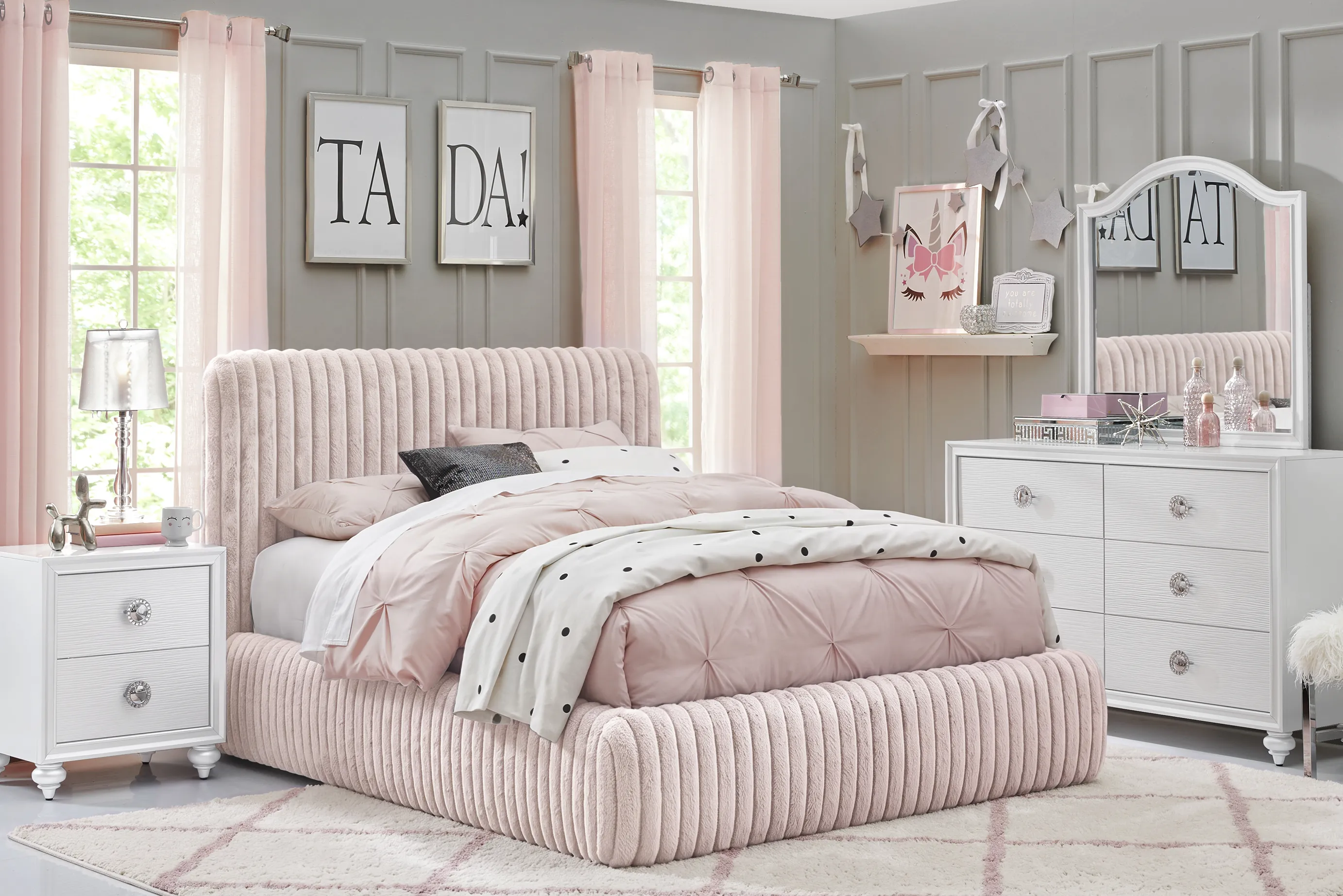 Evangeline 5 Pc White Pink Full Bedroom Set With Full Bed, Dresser ...