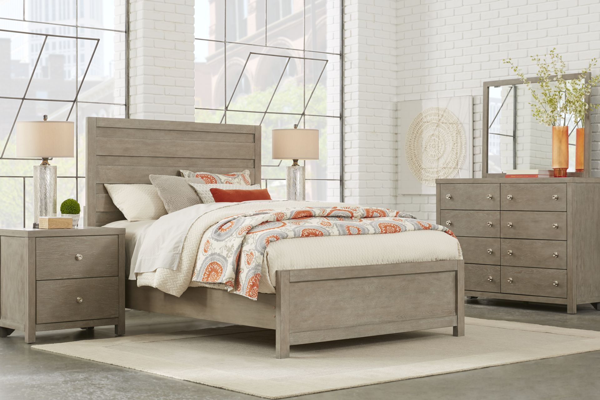 Barringer Place Gray 5 Pc King Panel Bedroom - Image 2