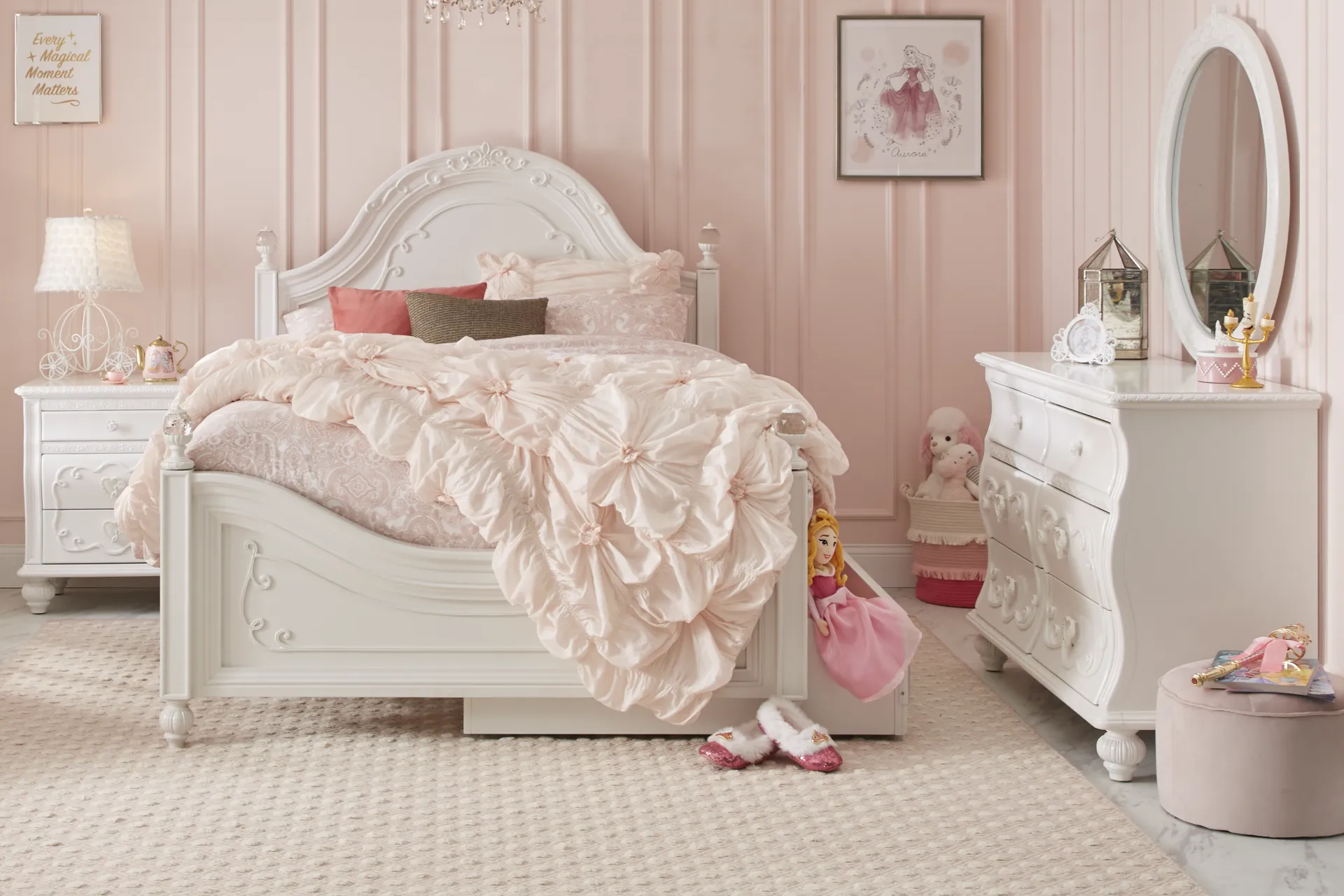 Disney Princess White Twin Panel Bed - Image 1