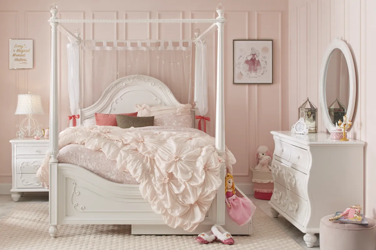 Disney Princess White Full Canopy Bedroom