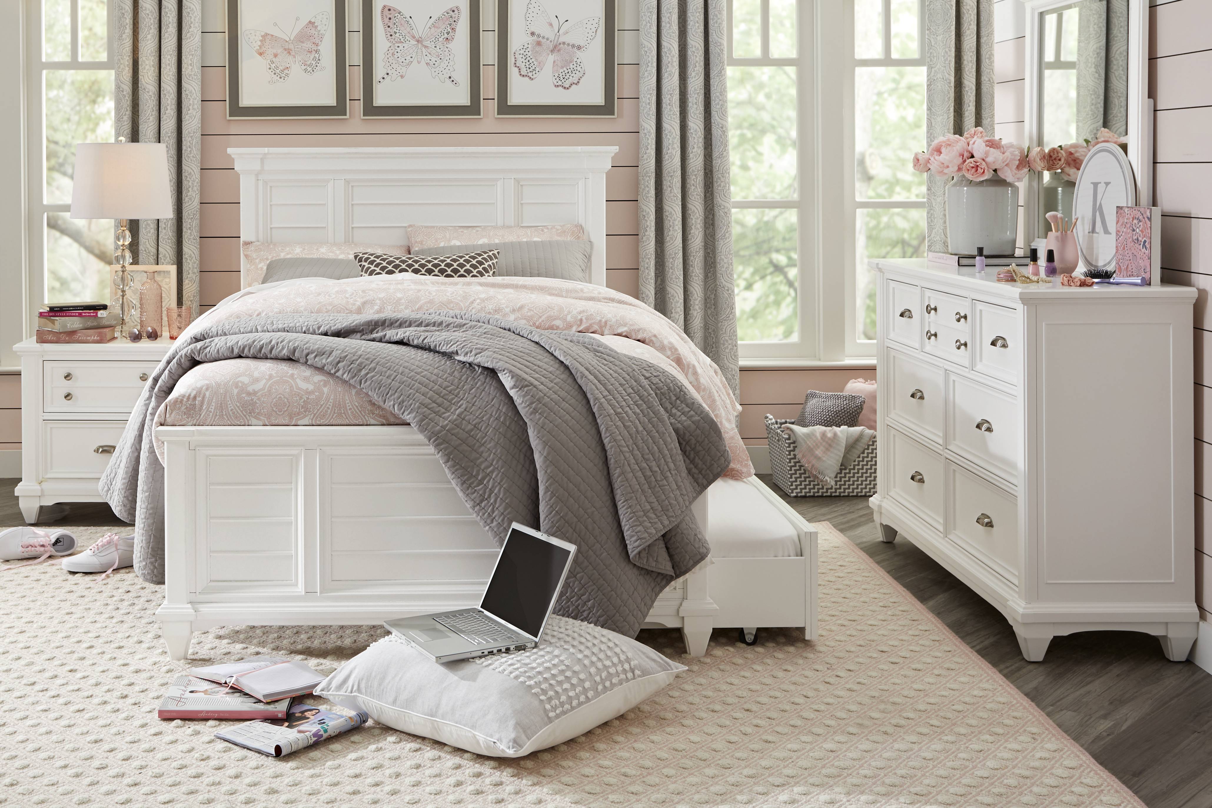 Kids Hilton Head White Full Panel Bedroom - Thumbnail - Image 1