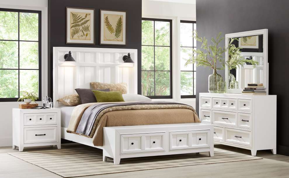 White bedroom furniture set.
