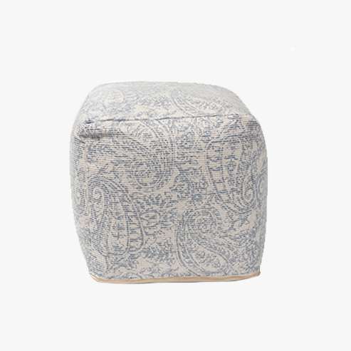 Poufs