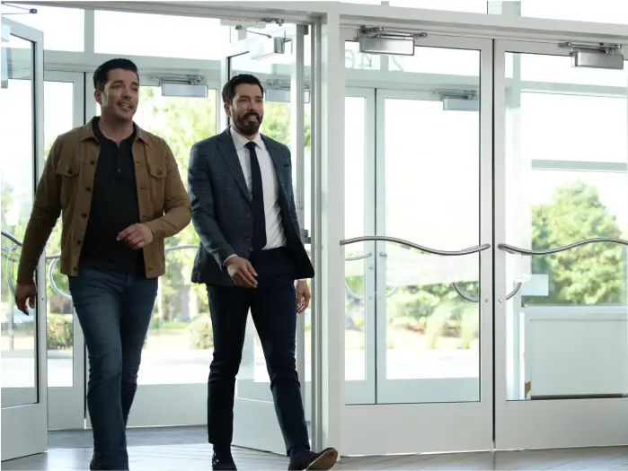 Fixed-aspect-ratio cover - 2023-10-30T141335.386.png