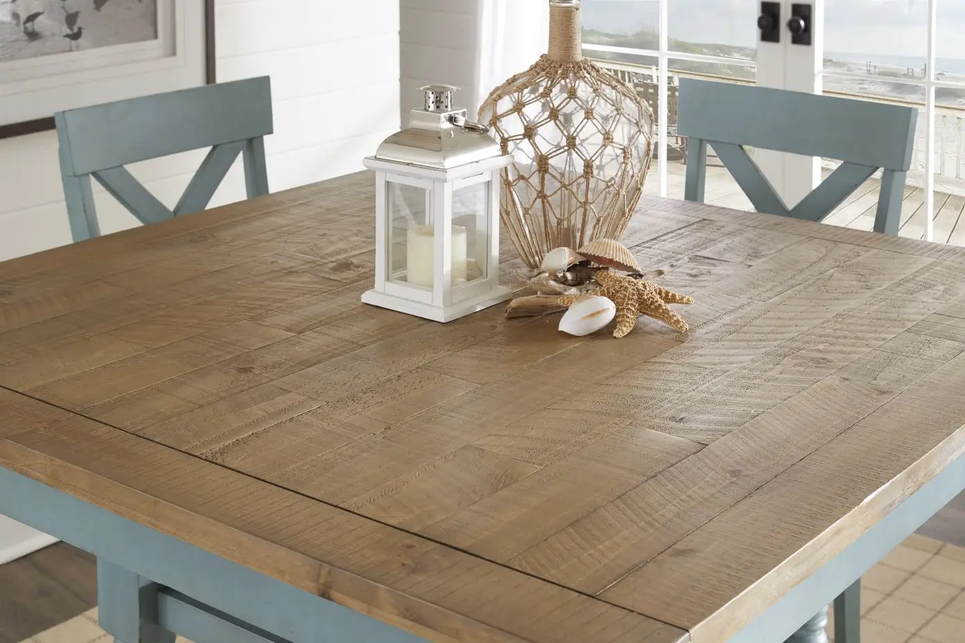 How Tall Should a Dining Table Be - 4324954P.jpg