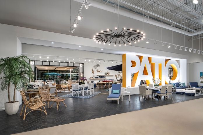 PATIO. Interior of a furniture store with patio furniture.
