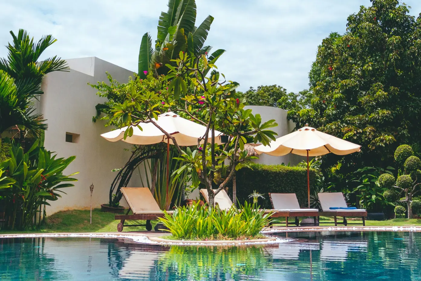 P1-G2-B10 - Patio Umbrella Guide.jpg