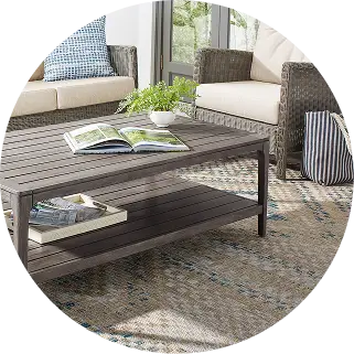 Patio Category Page_Toggle_Outdoor Rugs.png