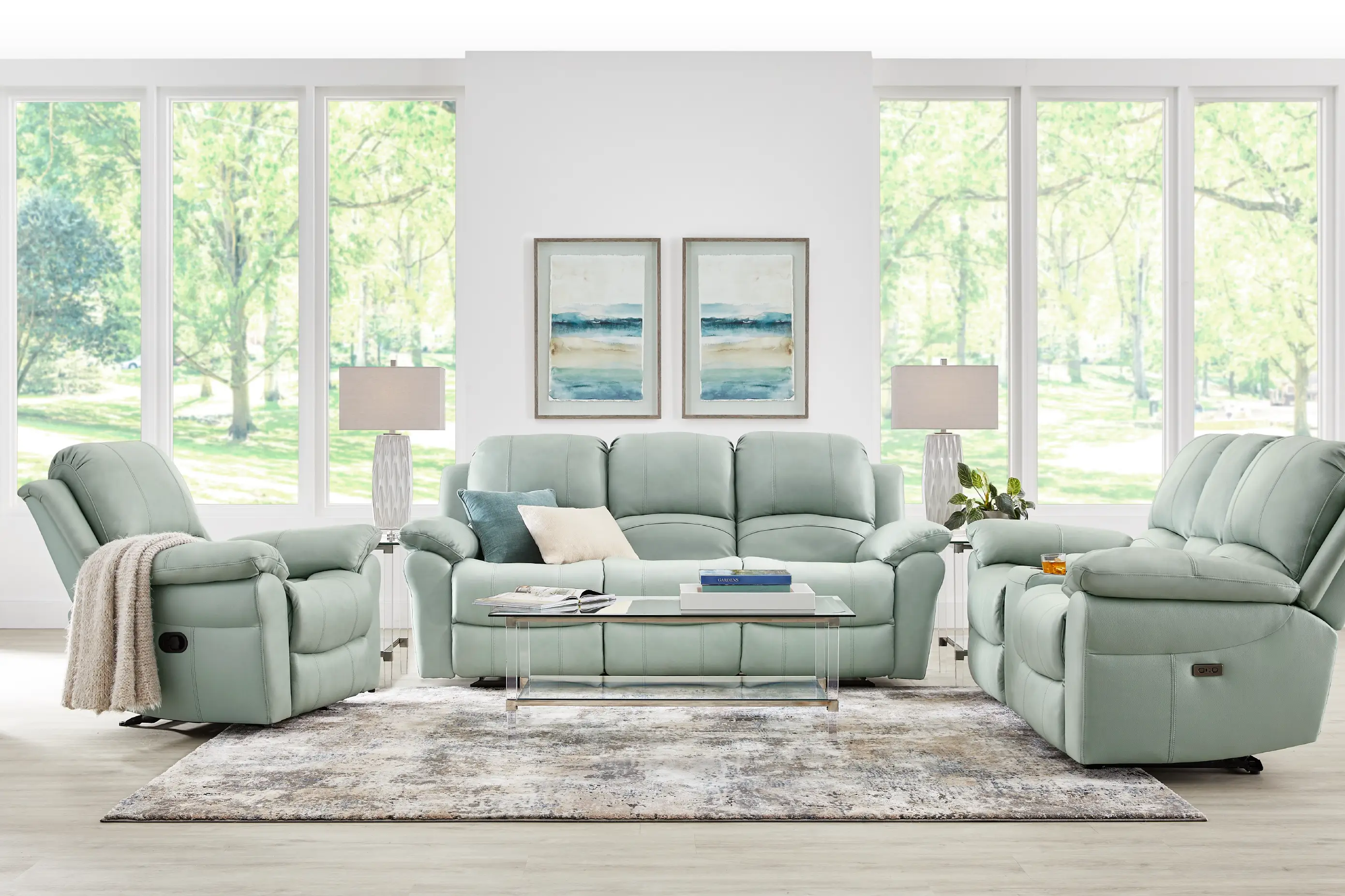 Reclining_Gallery_ShopFeatured_SE_Vercelli_SW_728x728.png