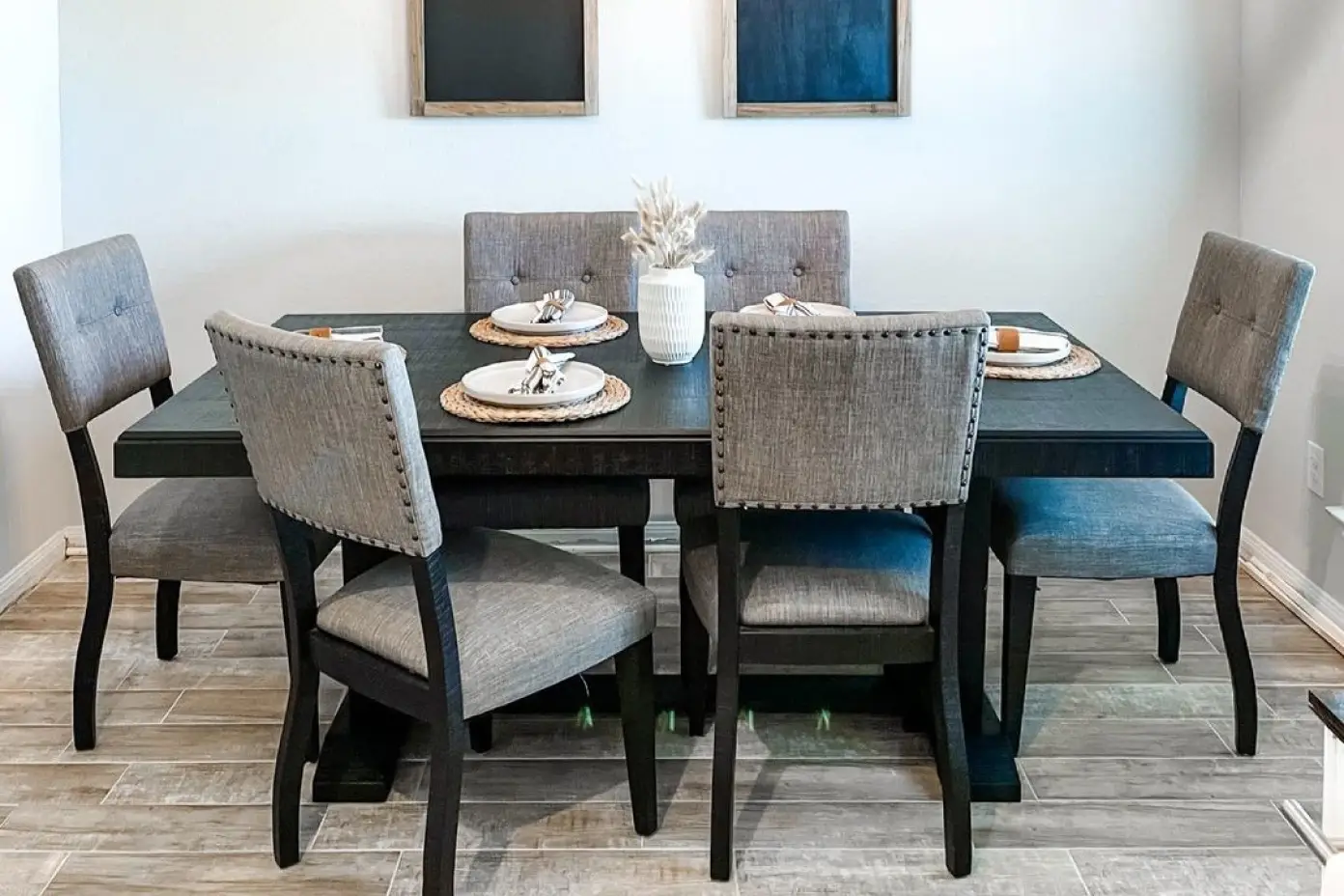 Transitional_Dining_Room_Ideas_Hill_Creek.jpg