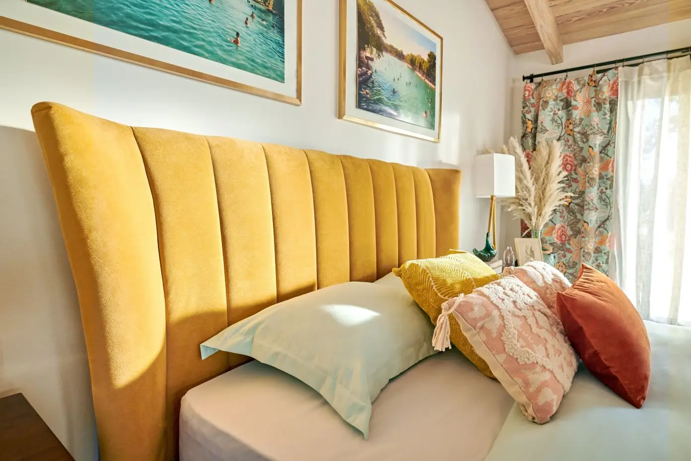 Your Ultimate Guide to Our Presidents' Day Furniture Sale markdown and cover image.jpg