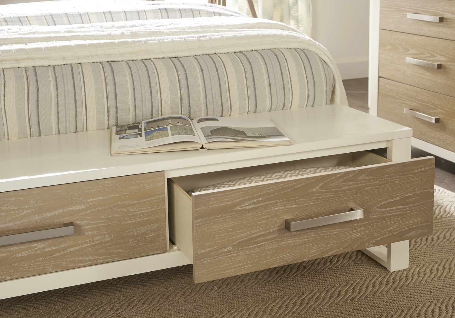 Abbott White 7 Pc King Panel Bedroom with Storage - Thumbnail - Image 4