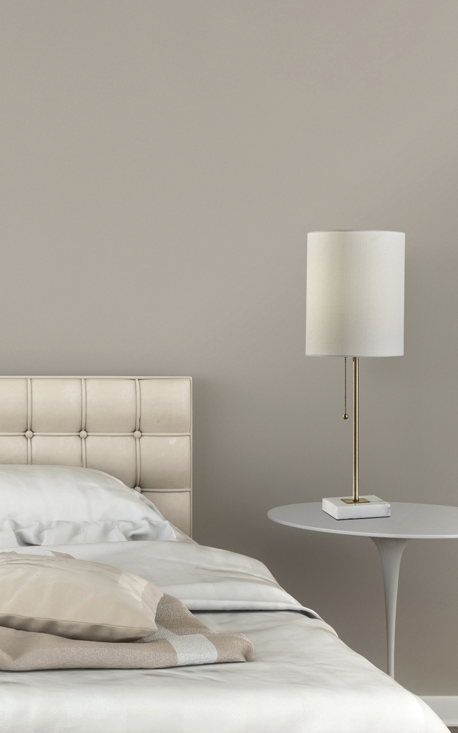 Abby Park Brass Lamp - Thumbnail - Image 3