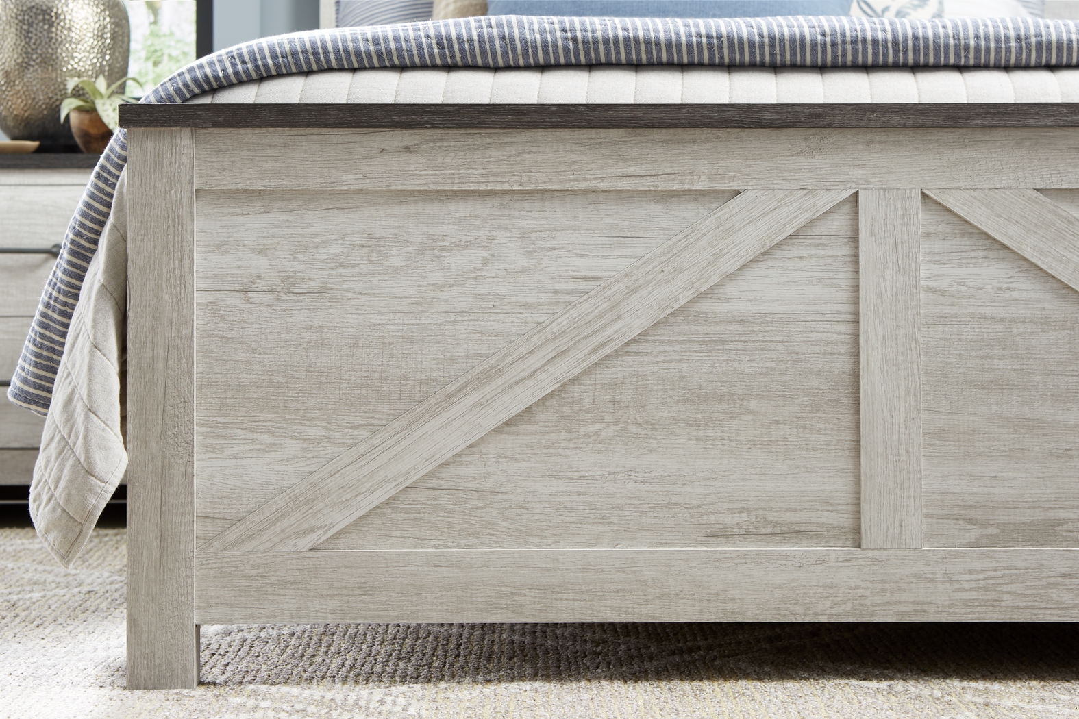 Abilene White 3 Pc King Panel Bed - Thumbnail - Image 4