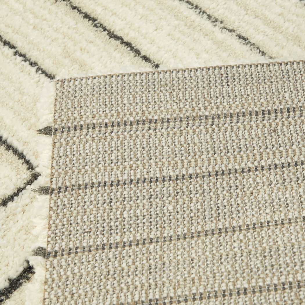 Acee Cream 4'4 x 6' Area Rug - Thumbnail - Image 5