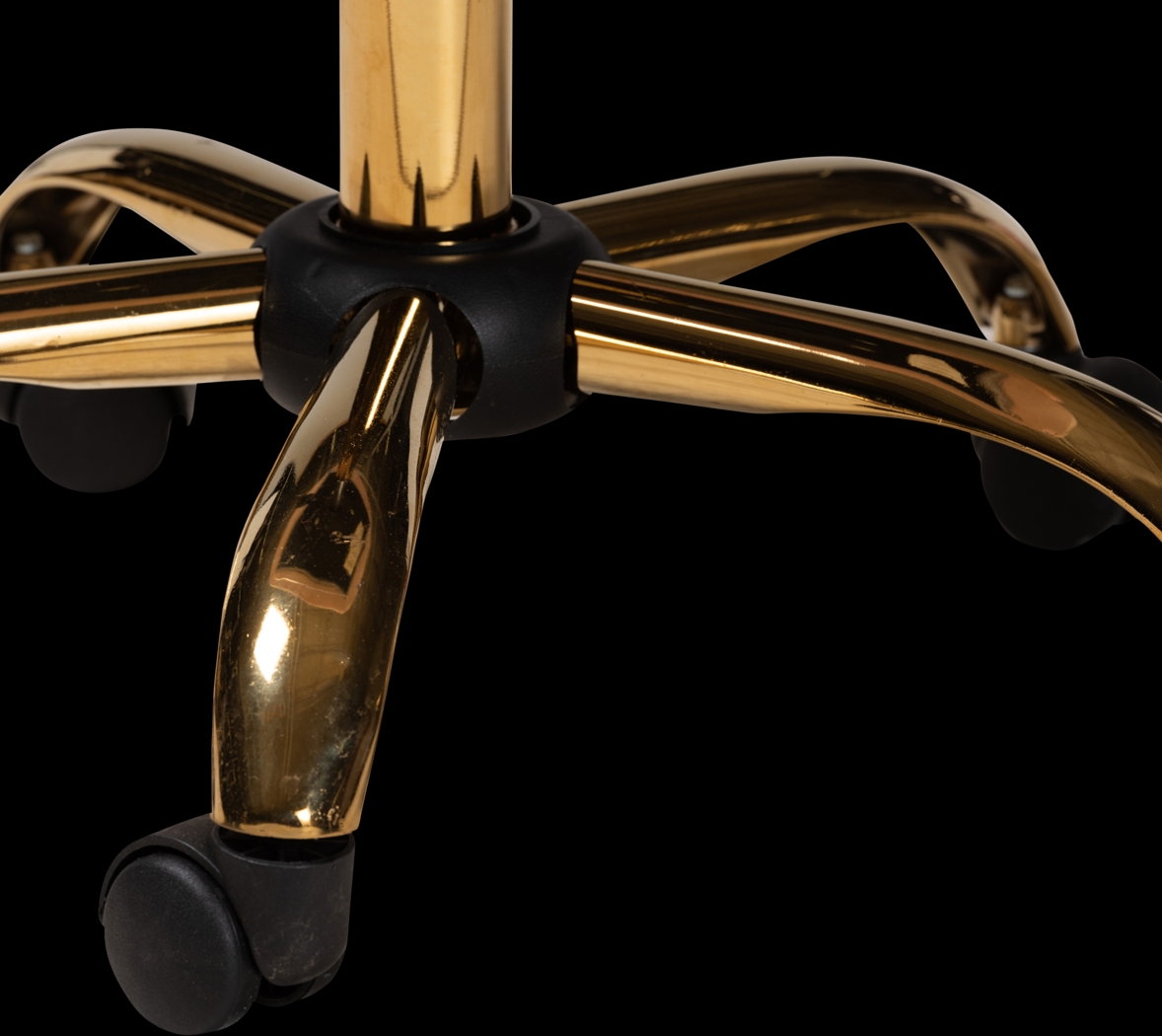 Actaeon Pink Office Chair - Thumbnail - Image 8