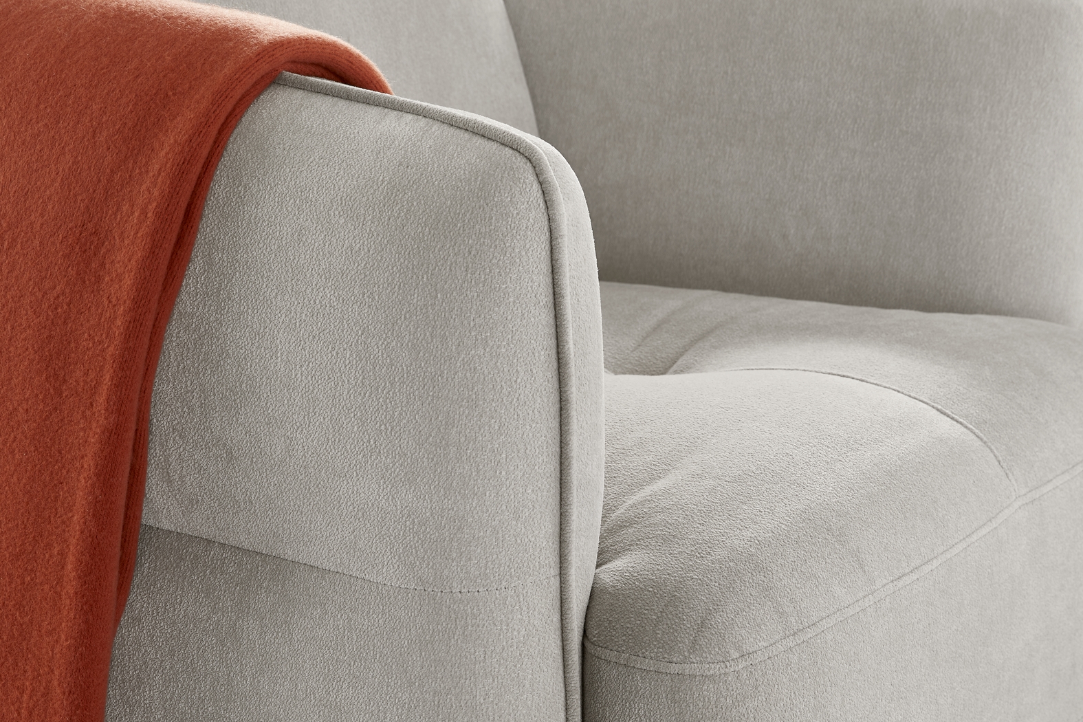 Addison Gray Loveseat - Thumbnail - Image 3