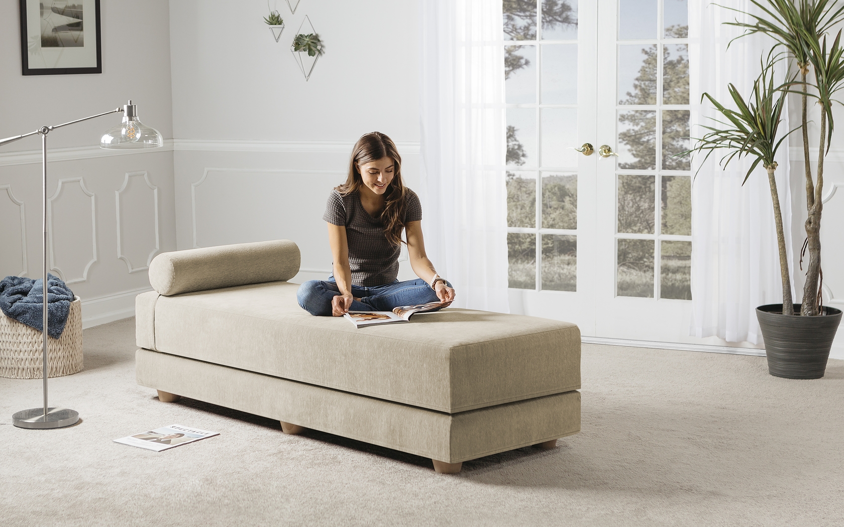 Adelaide Beige Daybed - Thumbnail - Image 5