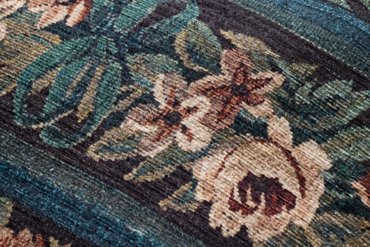 Adisu Small Multi Pouf - Thumbnail - Image 4