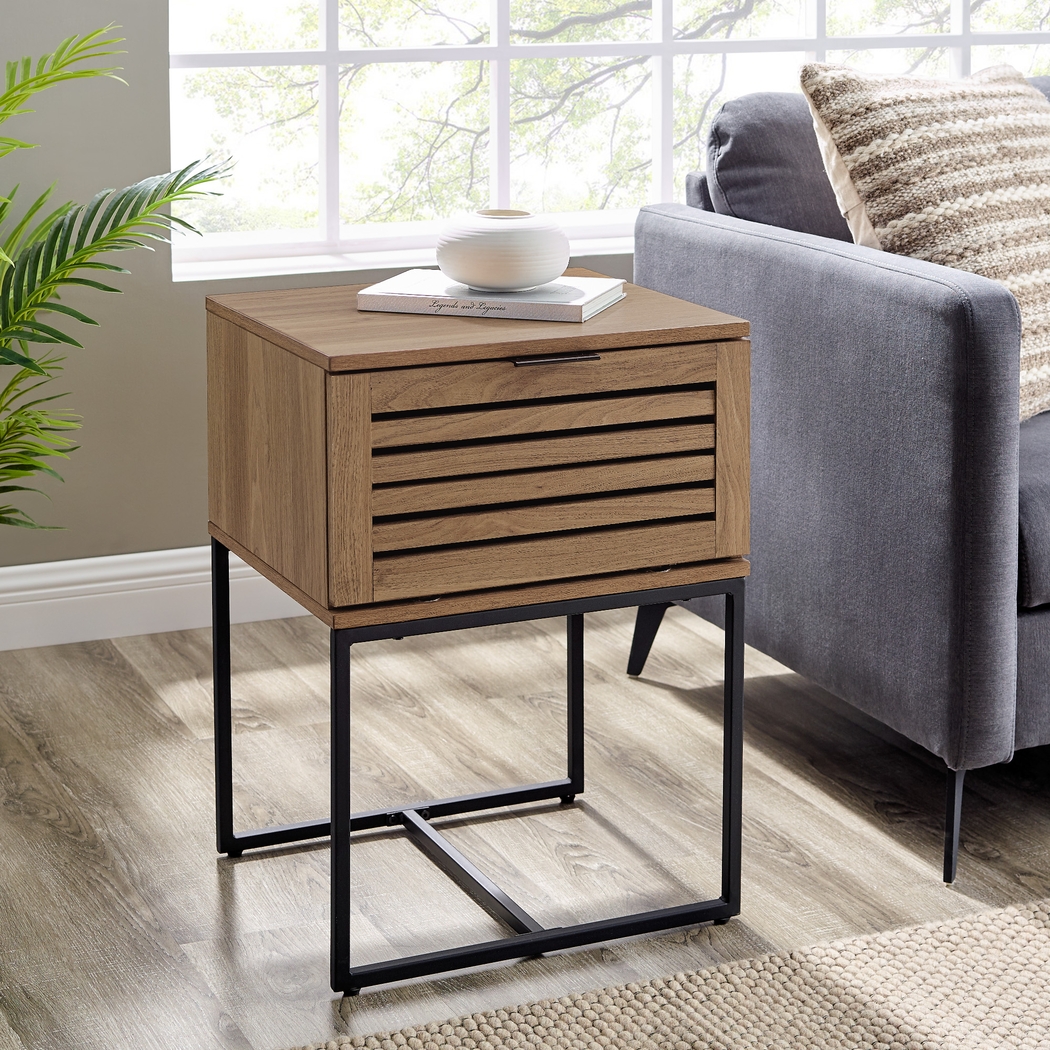 Adlora Oak End Table - Thumbnail - Image 2