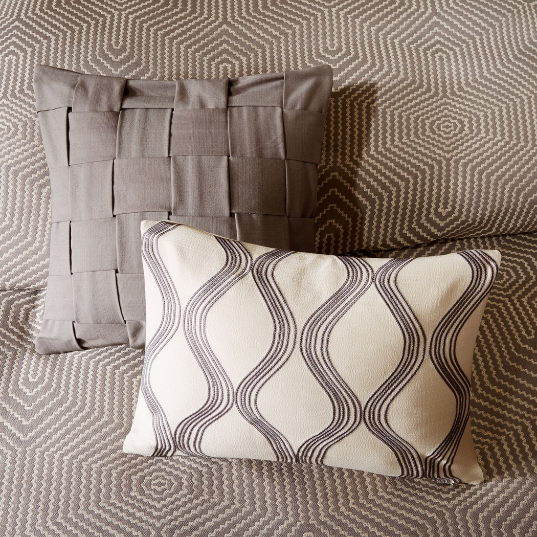 Aellice Gray Queen Comforter Set - Thumbnail - Image 4