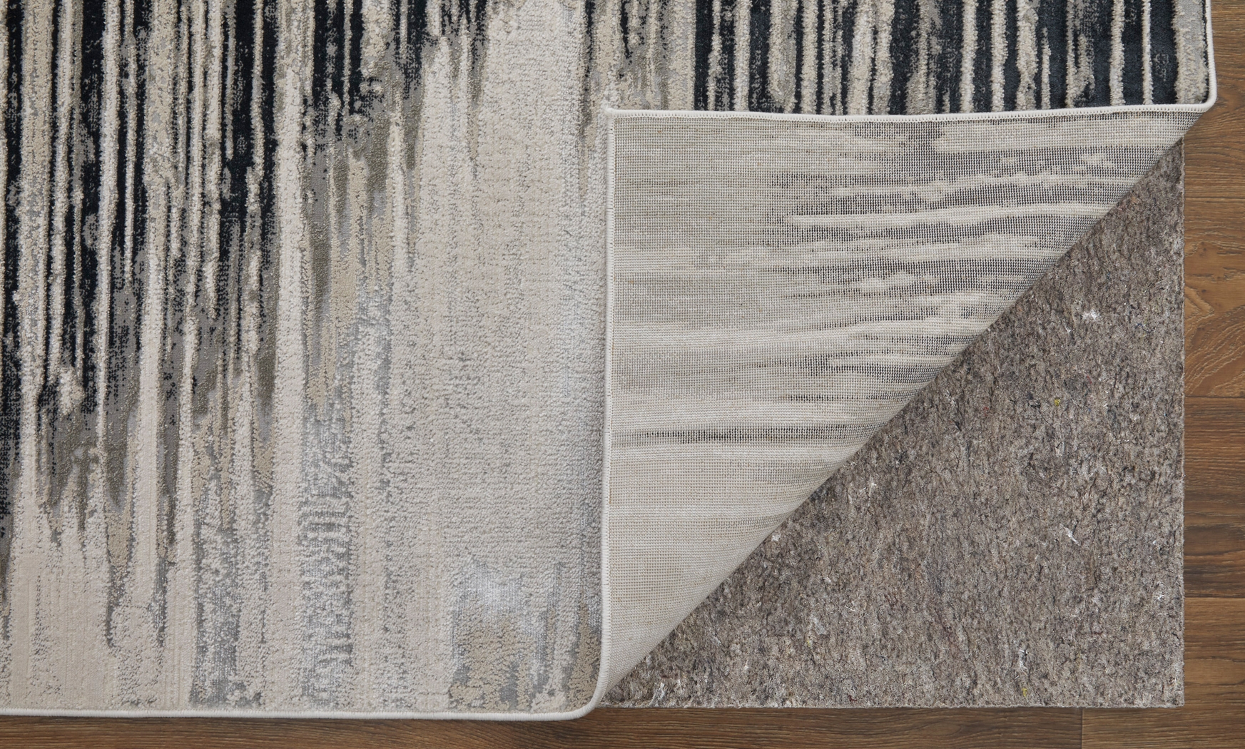 Aera Black 6'7 x 9'6 Rug - Thumbnail - Image 5